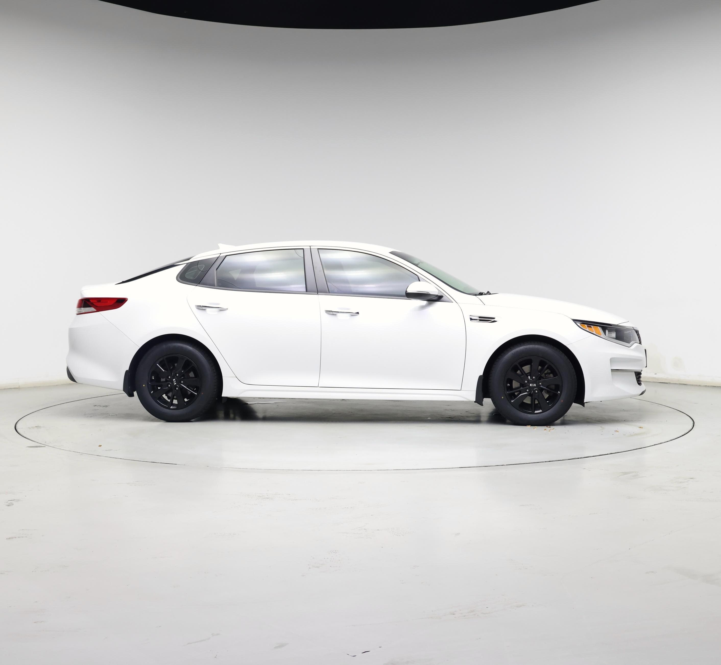 Thumbnail: 2016 Kia Optima - 7