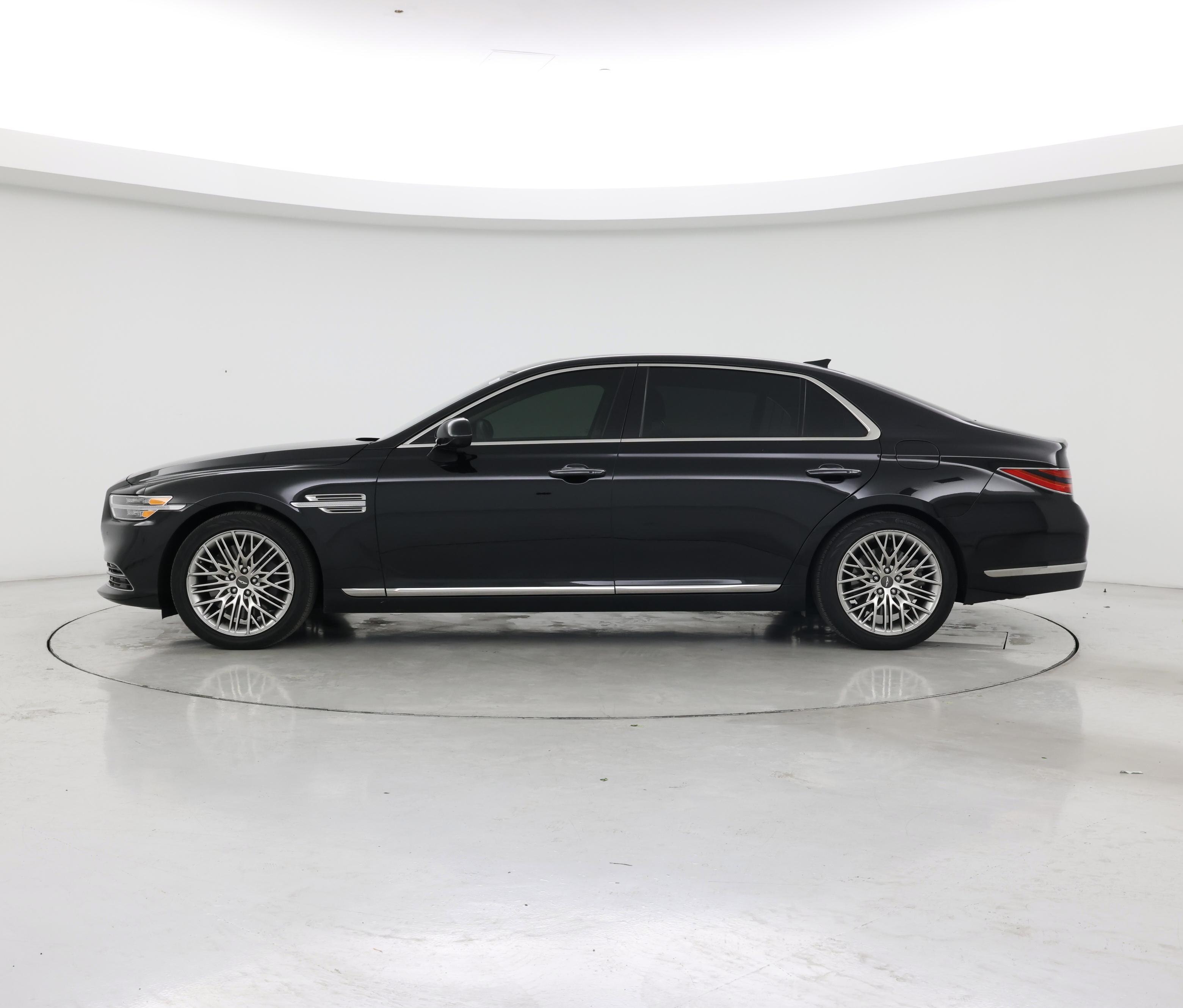 Thumbnail: 2022 Genesis G90 - 3