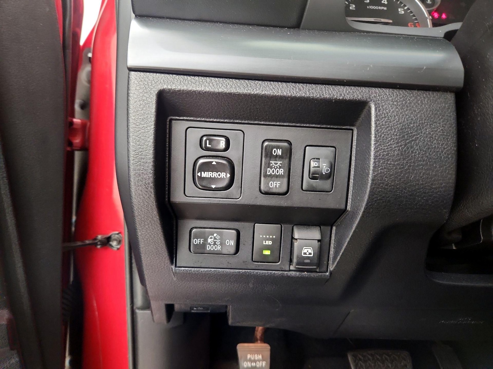 2017 Toyota Tundra TRD Pro - Photo 14