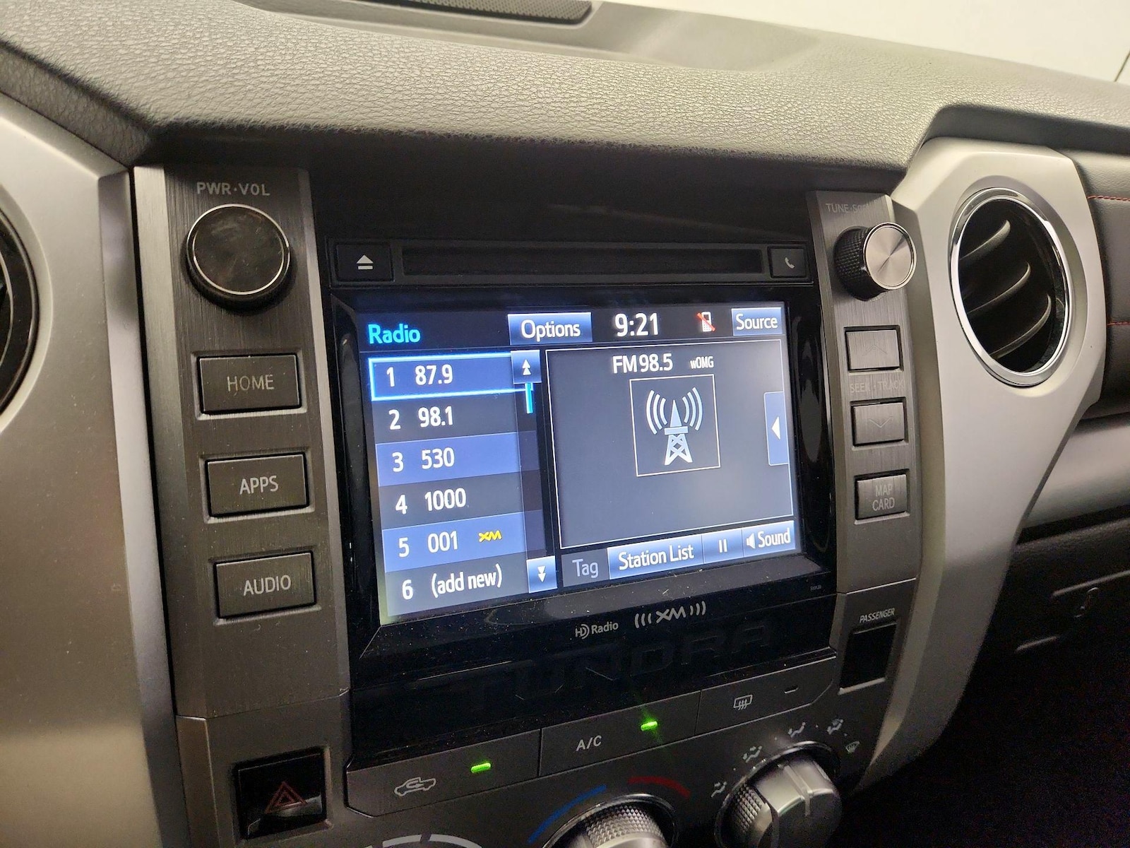 2017 Toyota Tundra TRD Pro - Photo 17