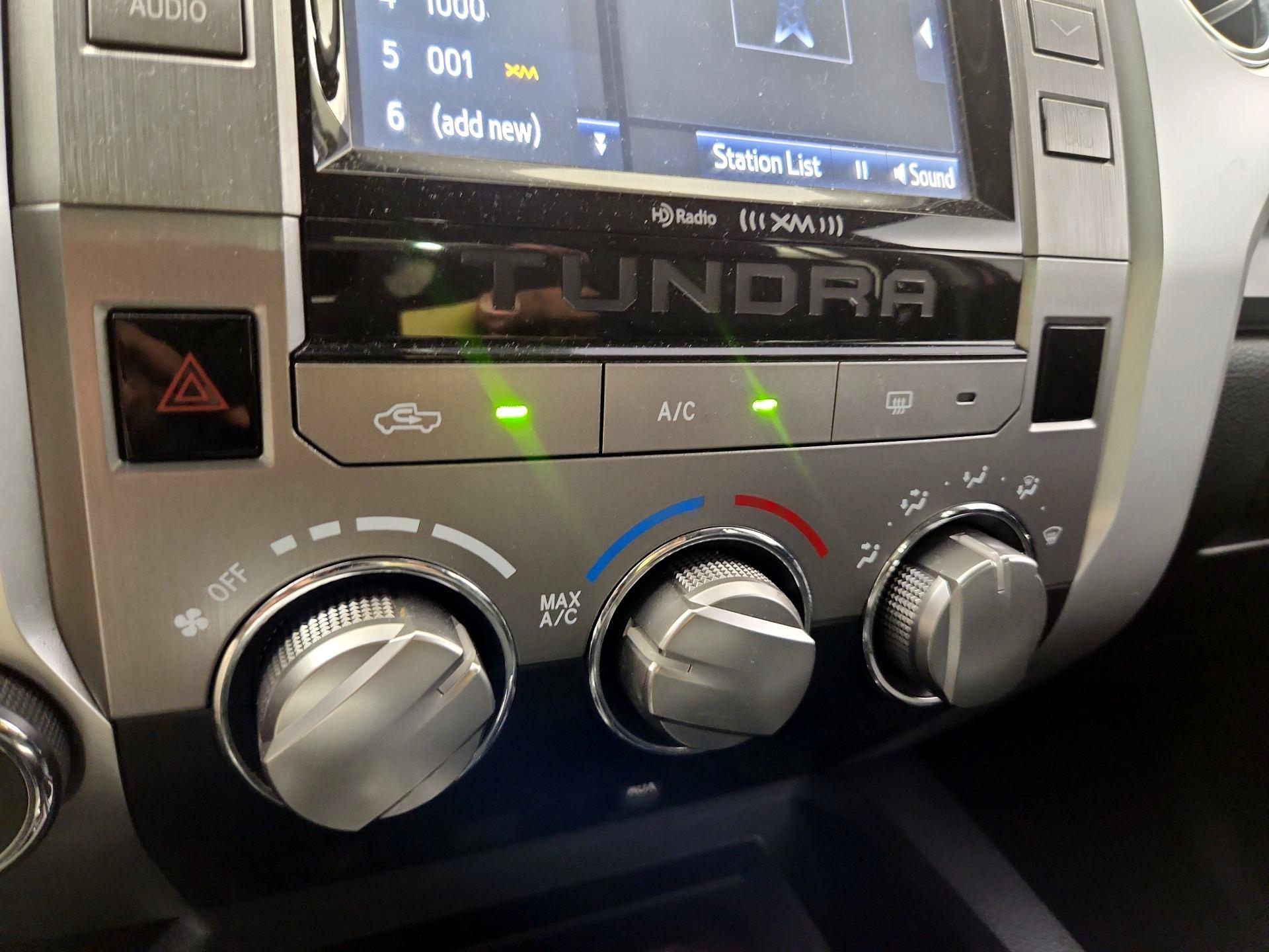Thumbnail: 2017 Toyota Tundra - 17