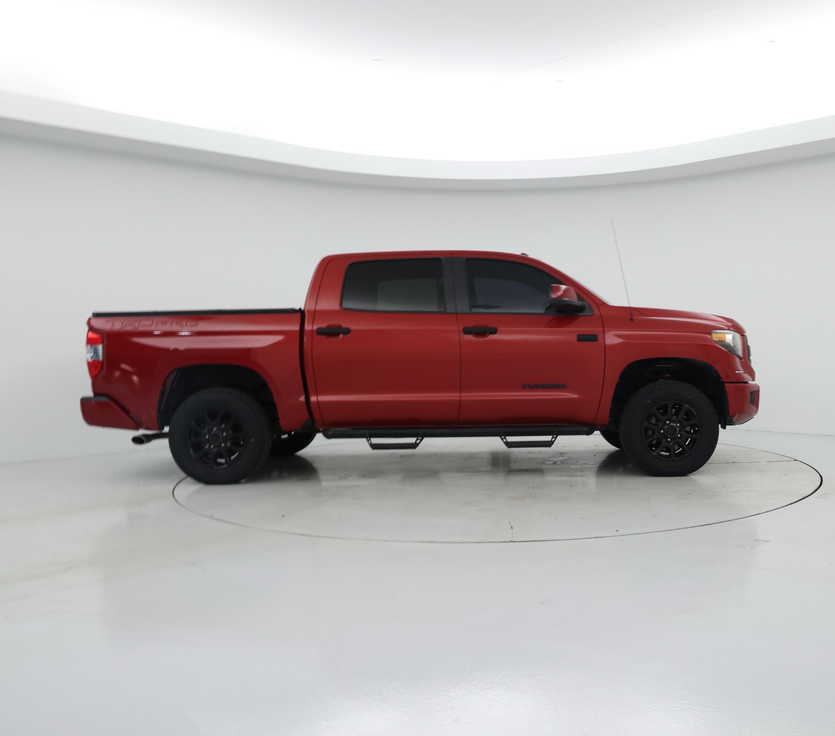Thumbnail: 2017 Toyota Tundra - 7
