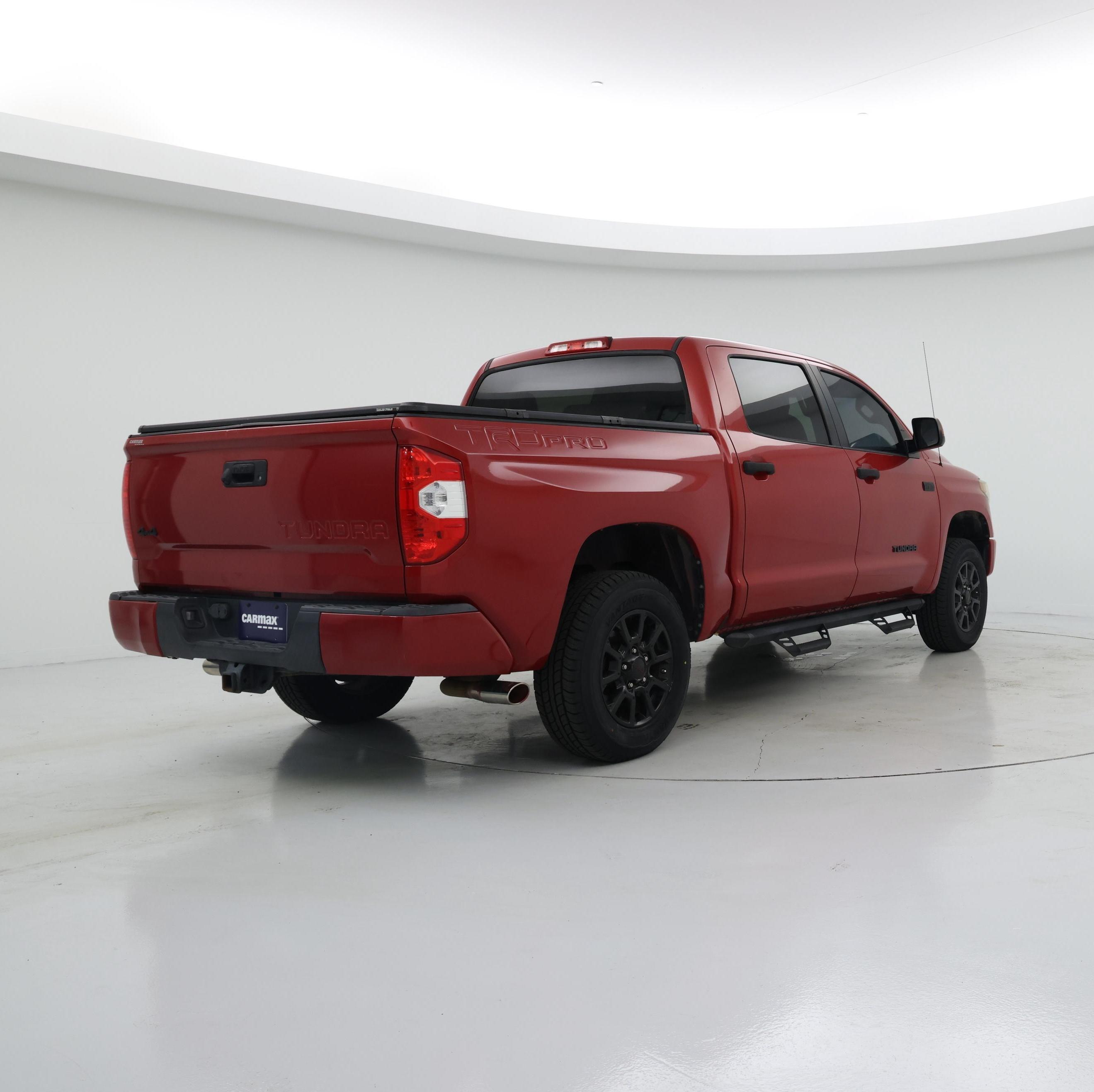 Thumbnail: 2017 Toyota Tundra - 8