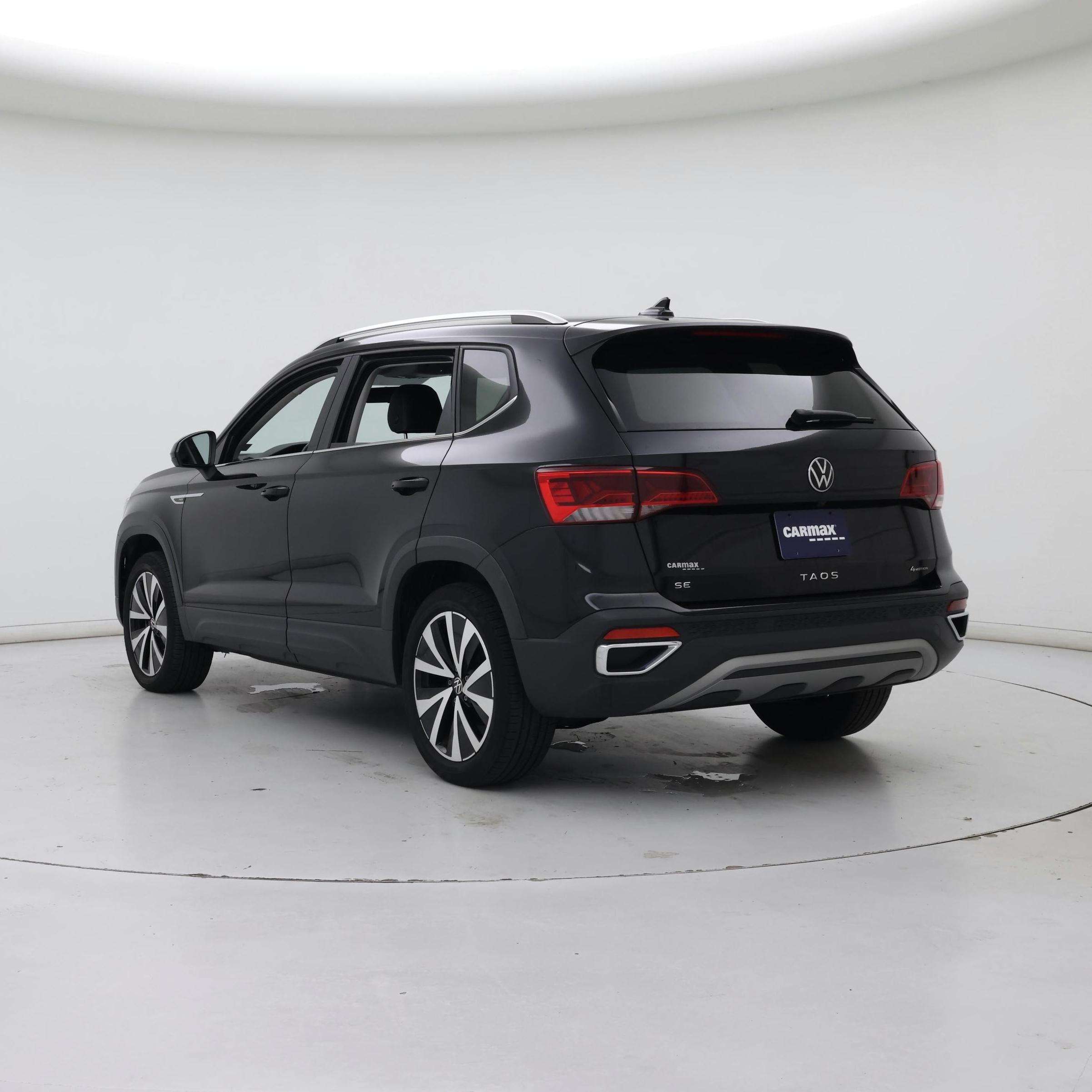Thumbnail: 2022 Volkswagen Taos - 2