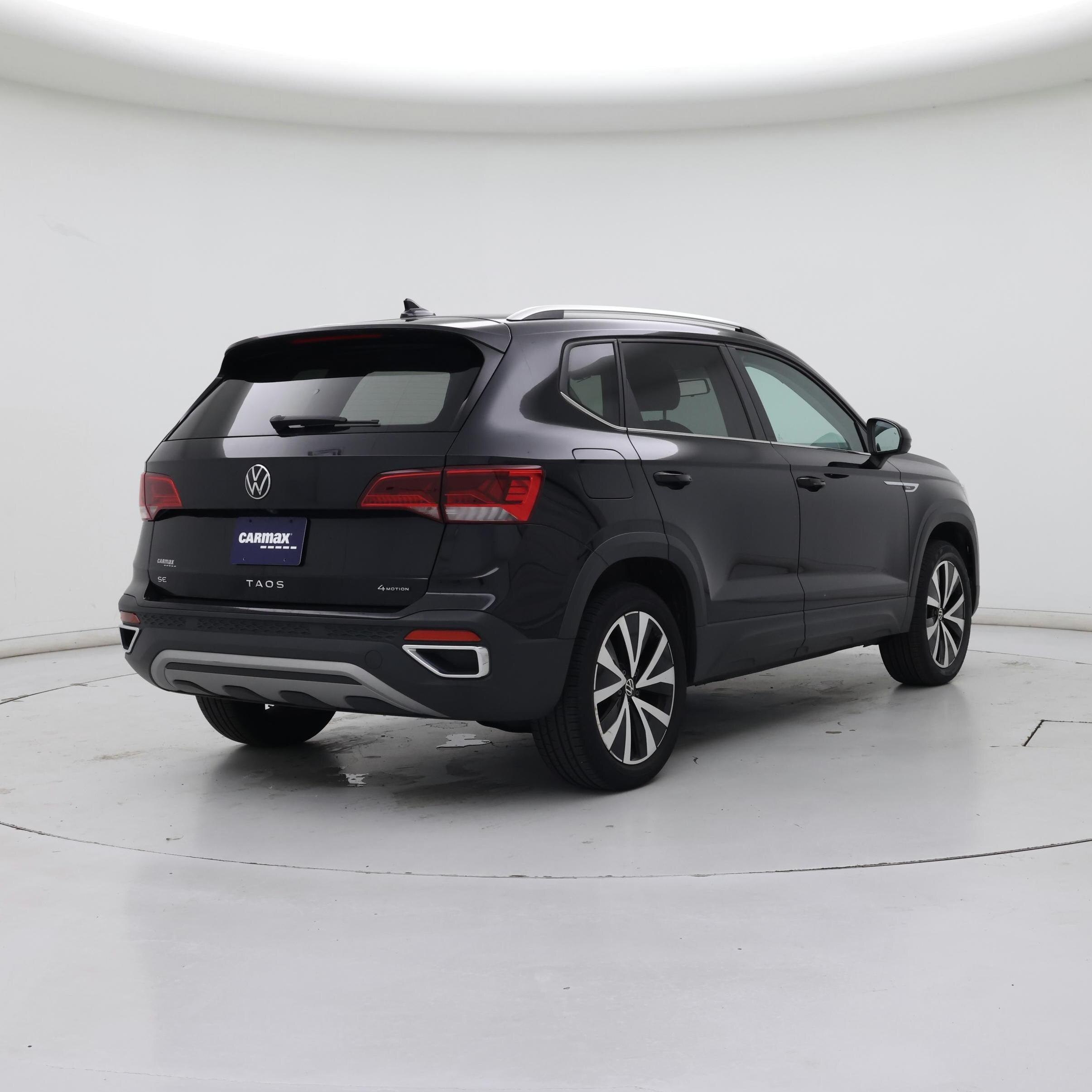 Thumbnail: 2022 Volkswagen Taos - 8