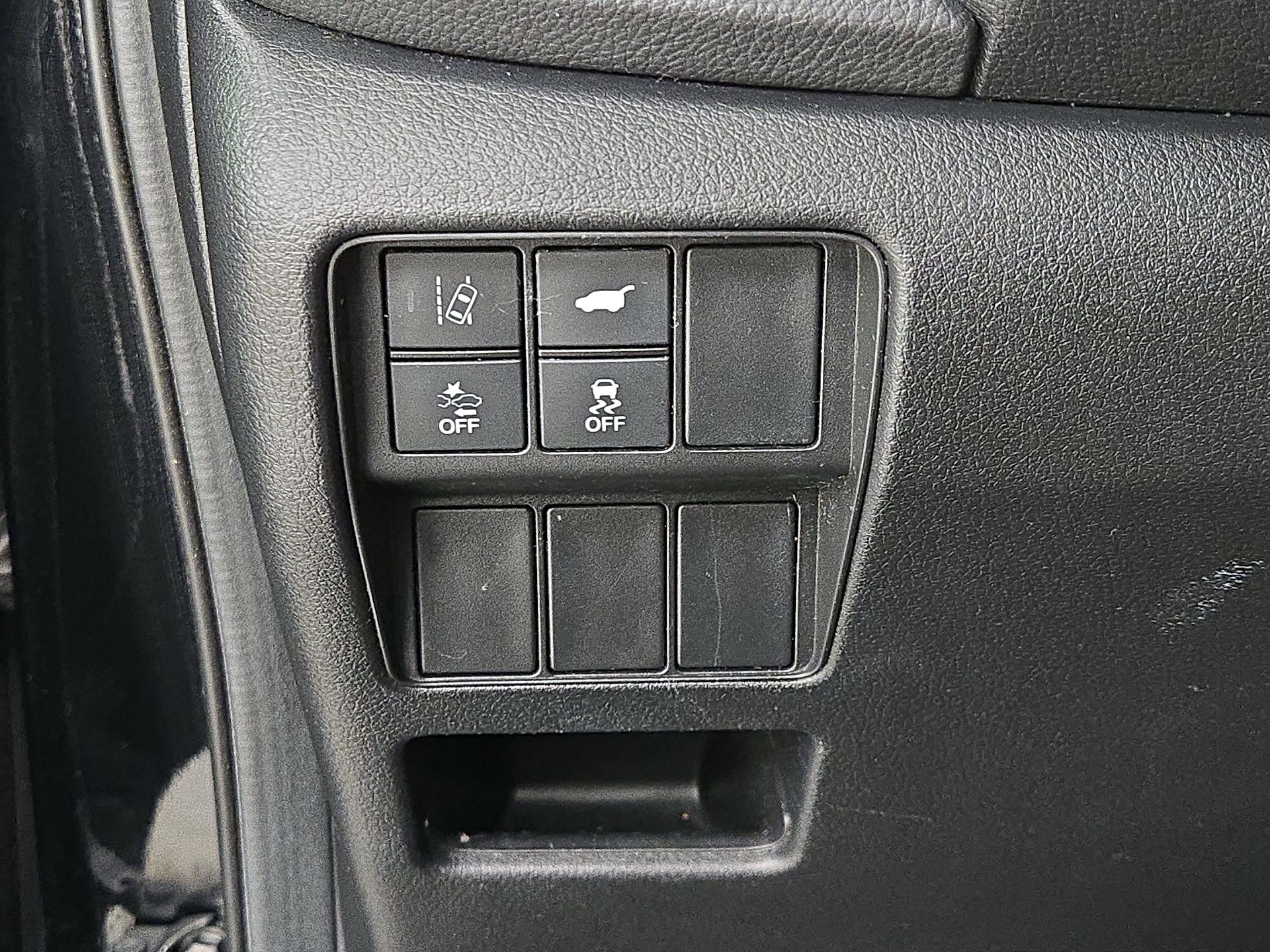Thumbnail: 2018 Honda CR-V - 13