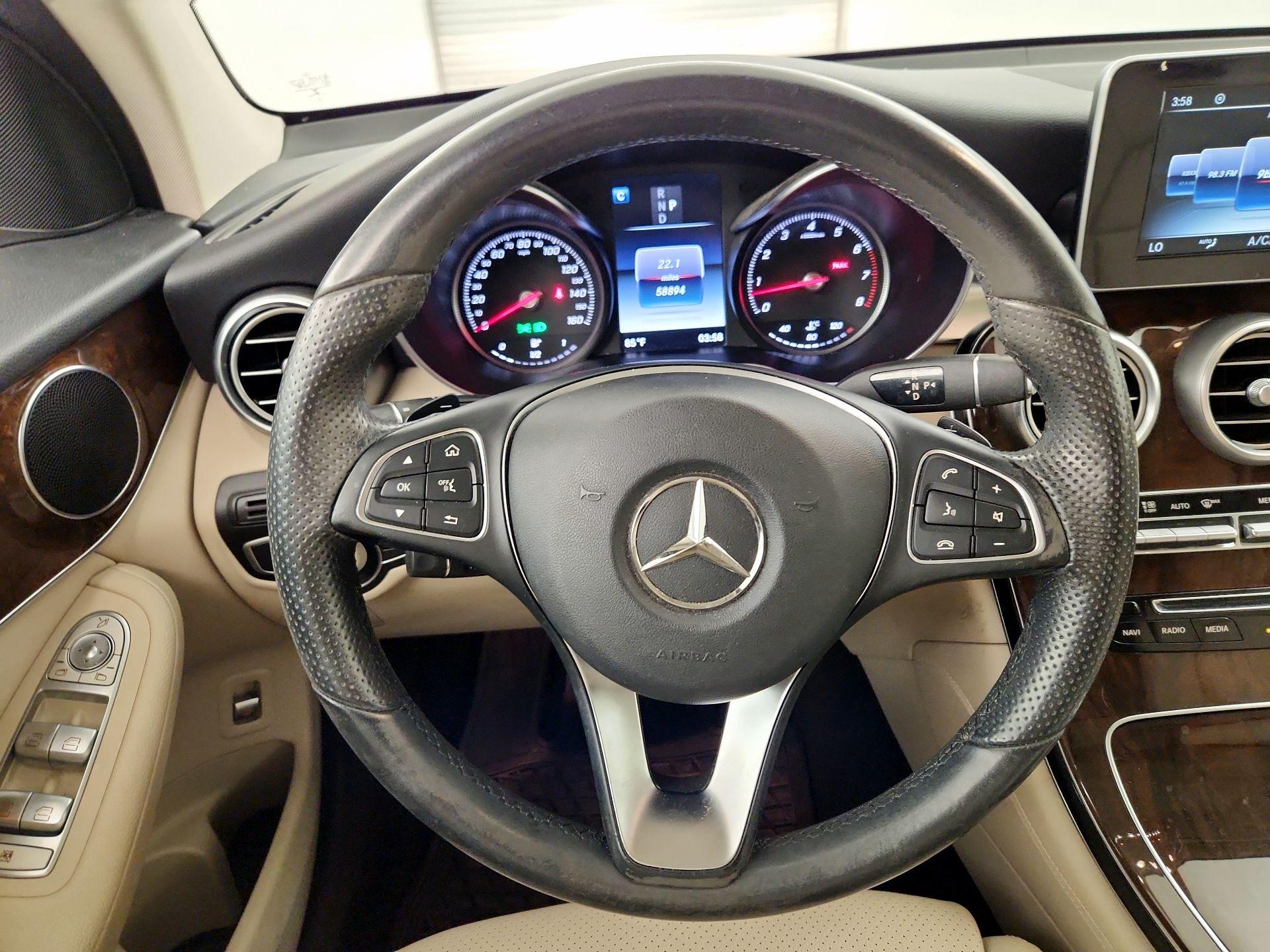 Thumbnail: 2017 Mercedes-Benz GLC - 10