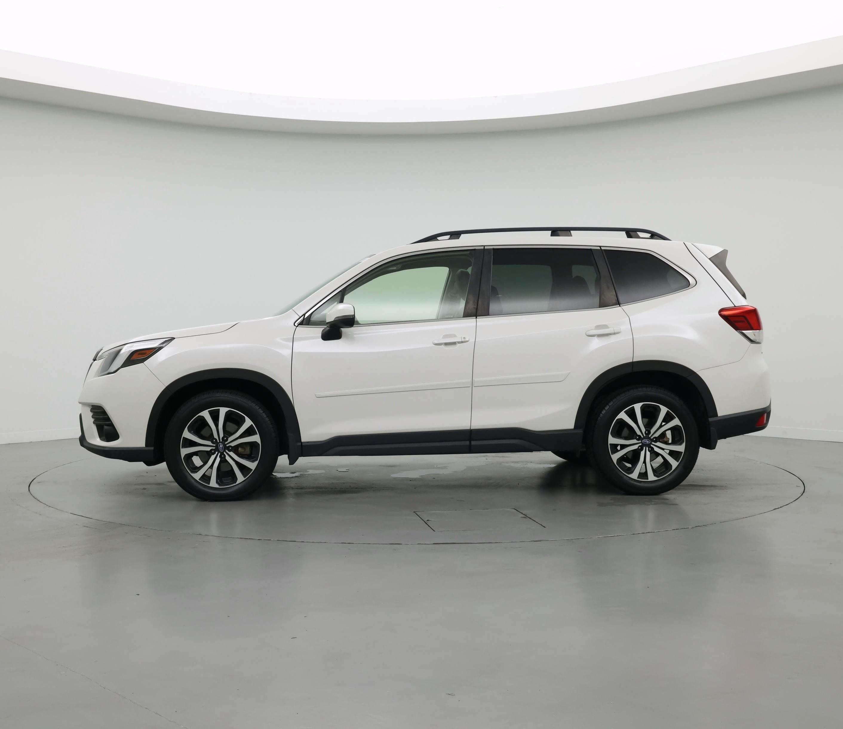 Thumbnail: 2023 Subaru Forester - 3