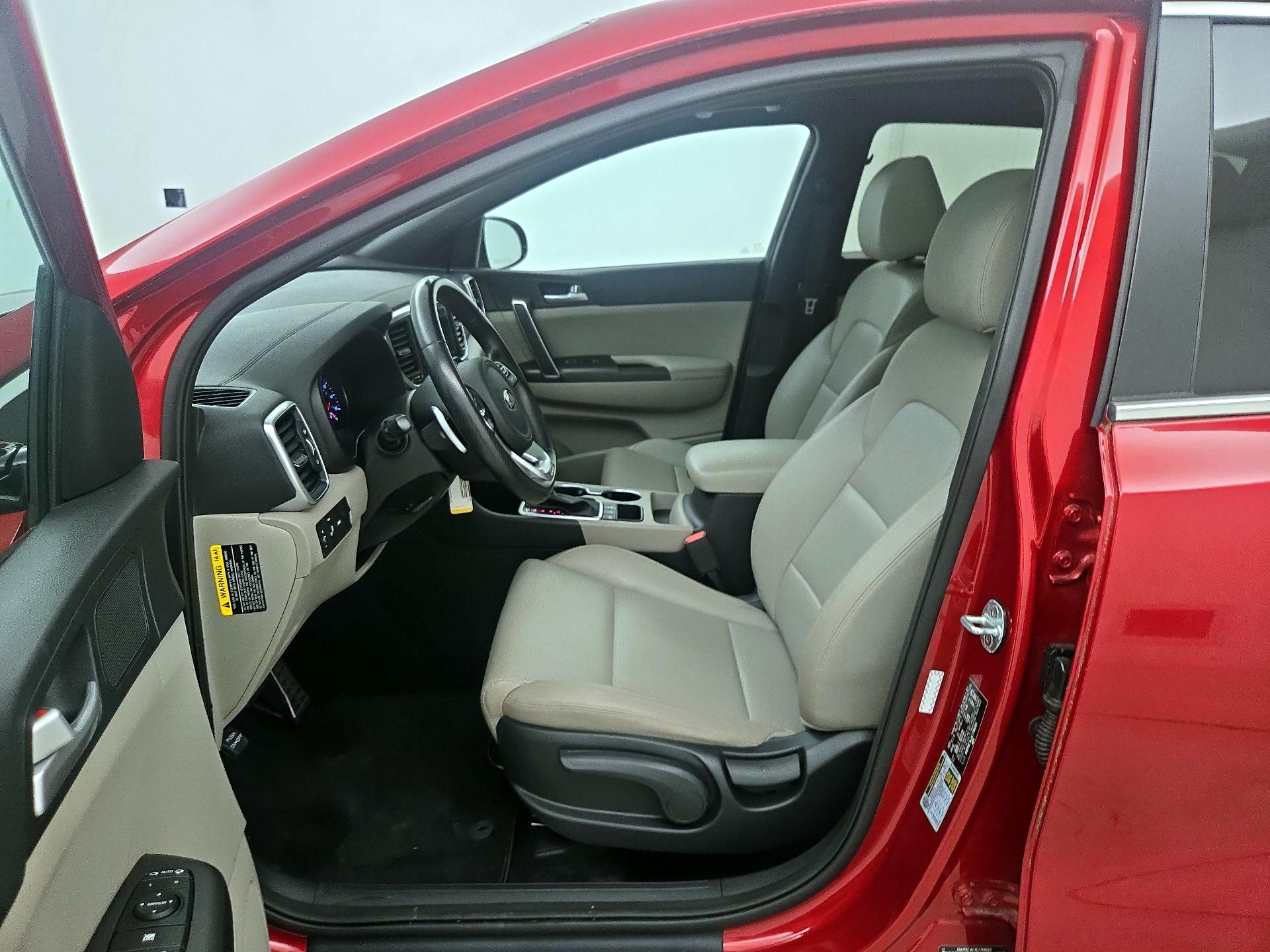 Thumbnail: 2020 Kia Sportage - 11