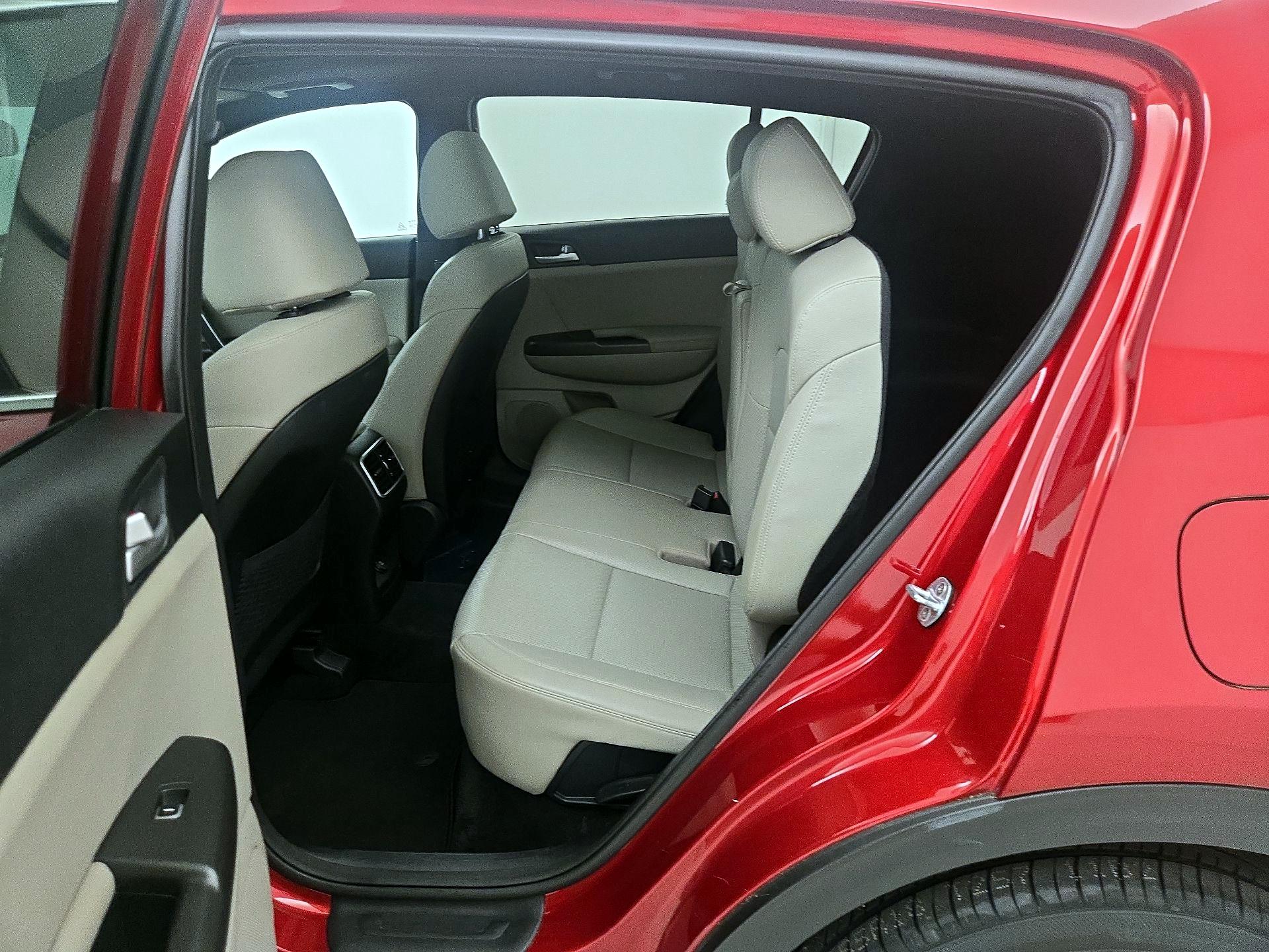 Thumbnail: 2020 Kia Sportage - 20