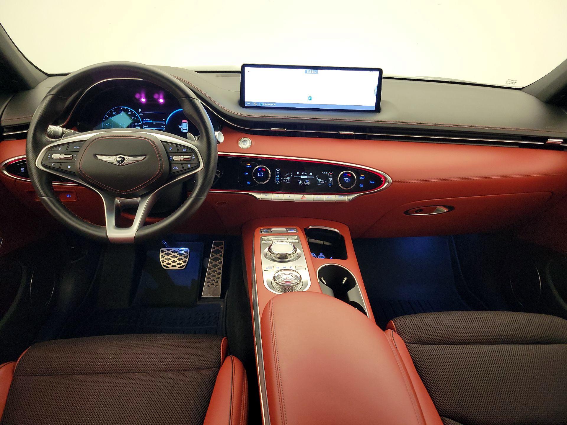 Thumbnail: 2023 Genesis GV70 - 9