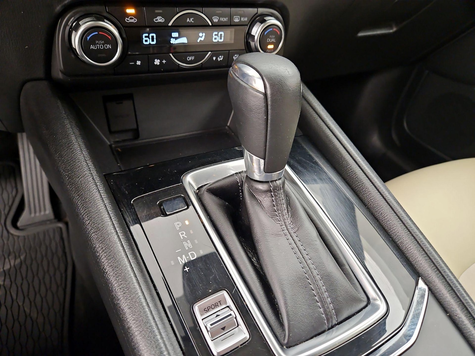 2018 Mazda CX-5 Touring - Photo 19