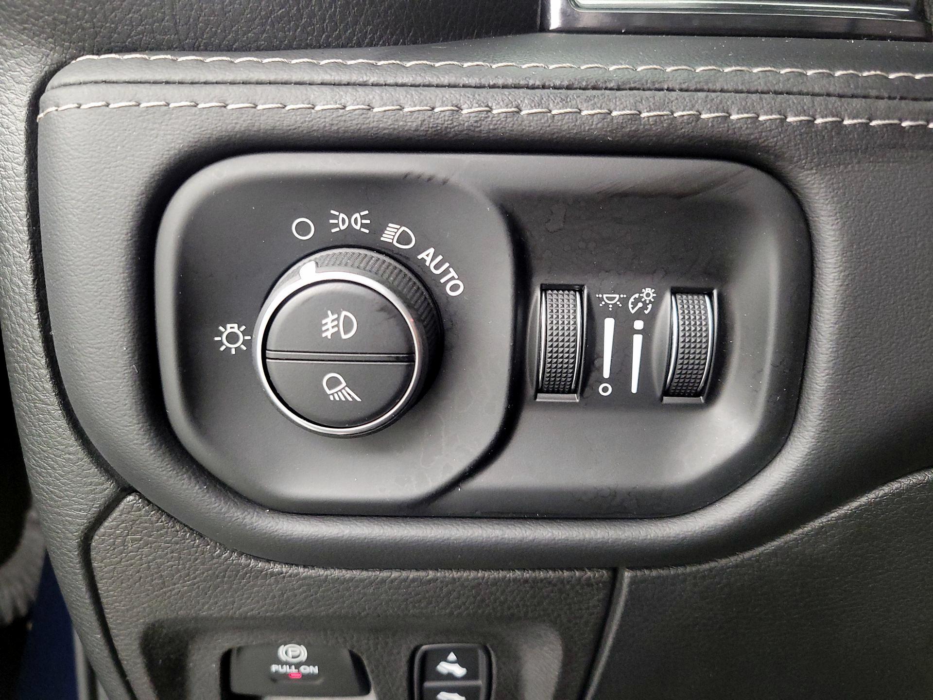 Thumbnail: 2022 RAM 1500 - 13