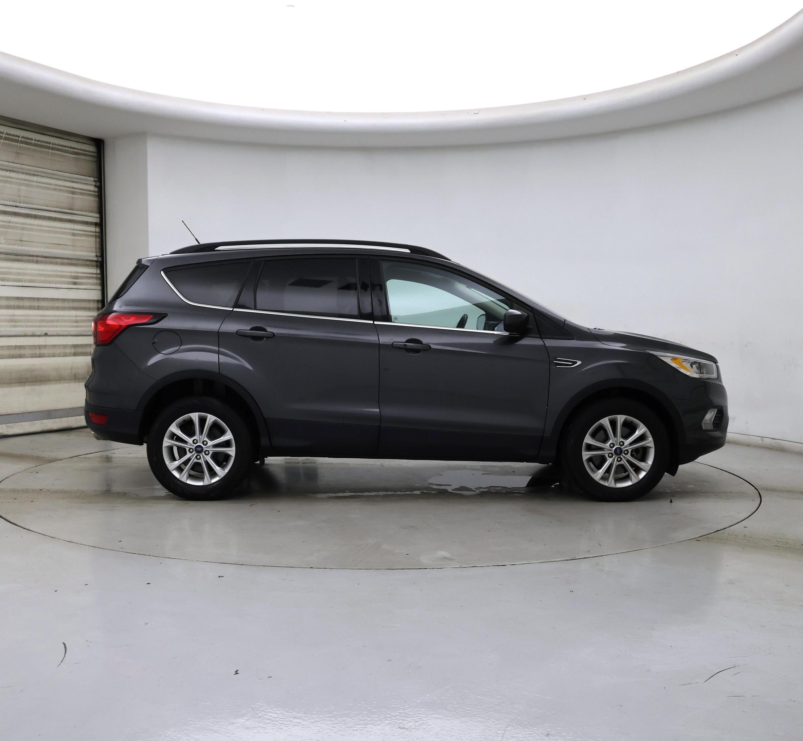 Thumbnail: 2019 Ford Escape - 7
