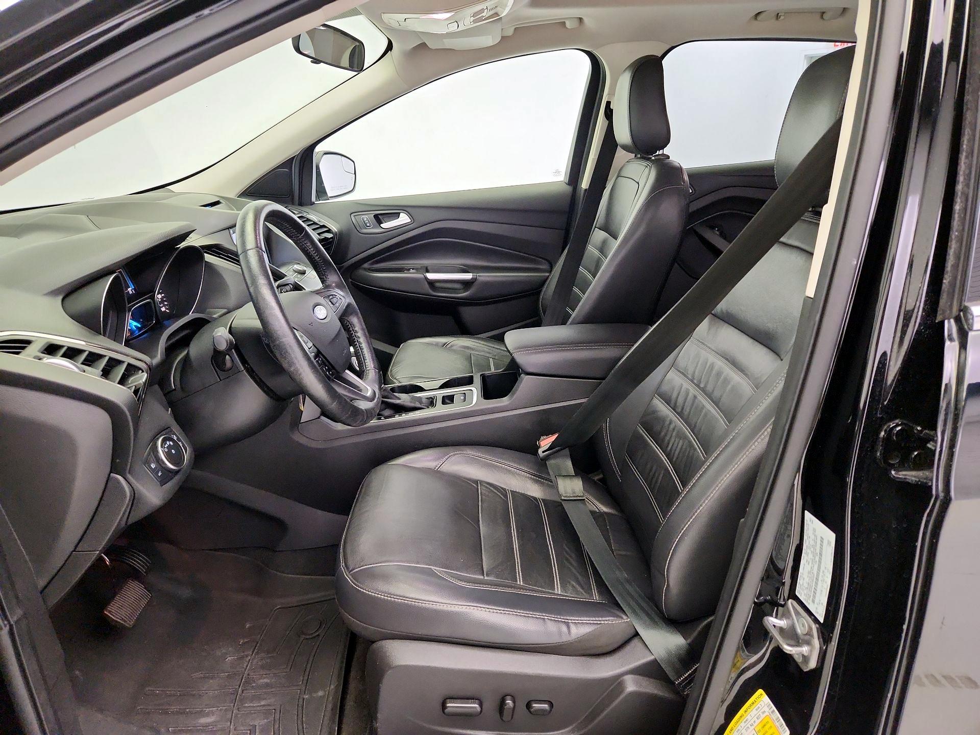 Thumbnail: 2018 Ford Escape - 11