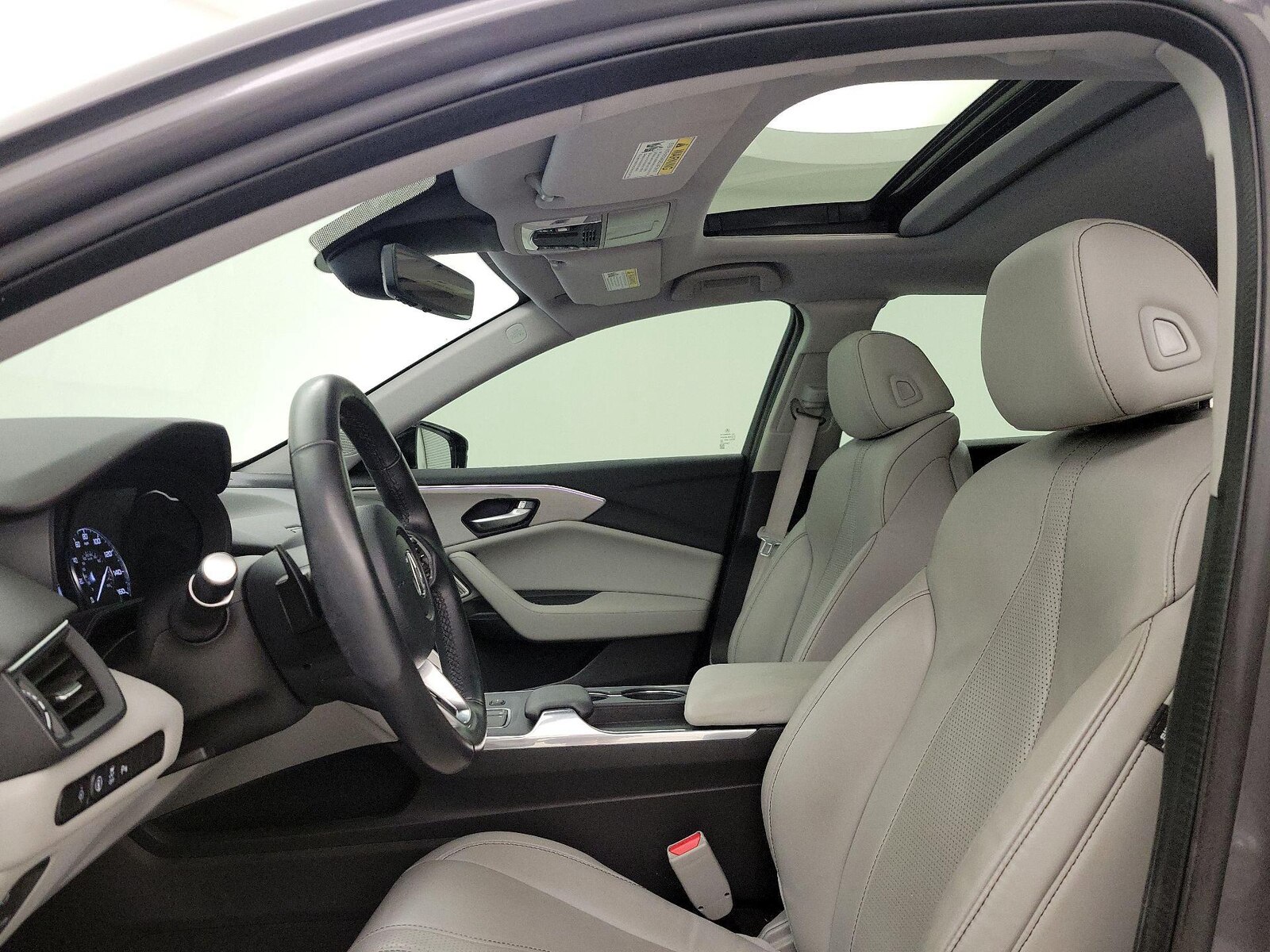 Sunroof(s) & Overhead Airbags