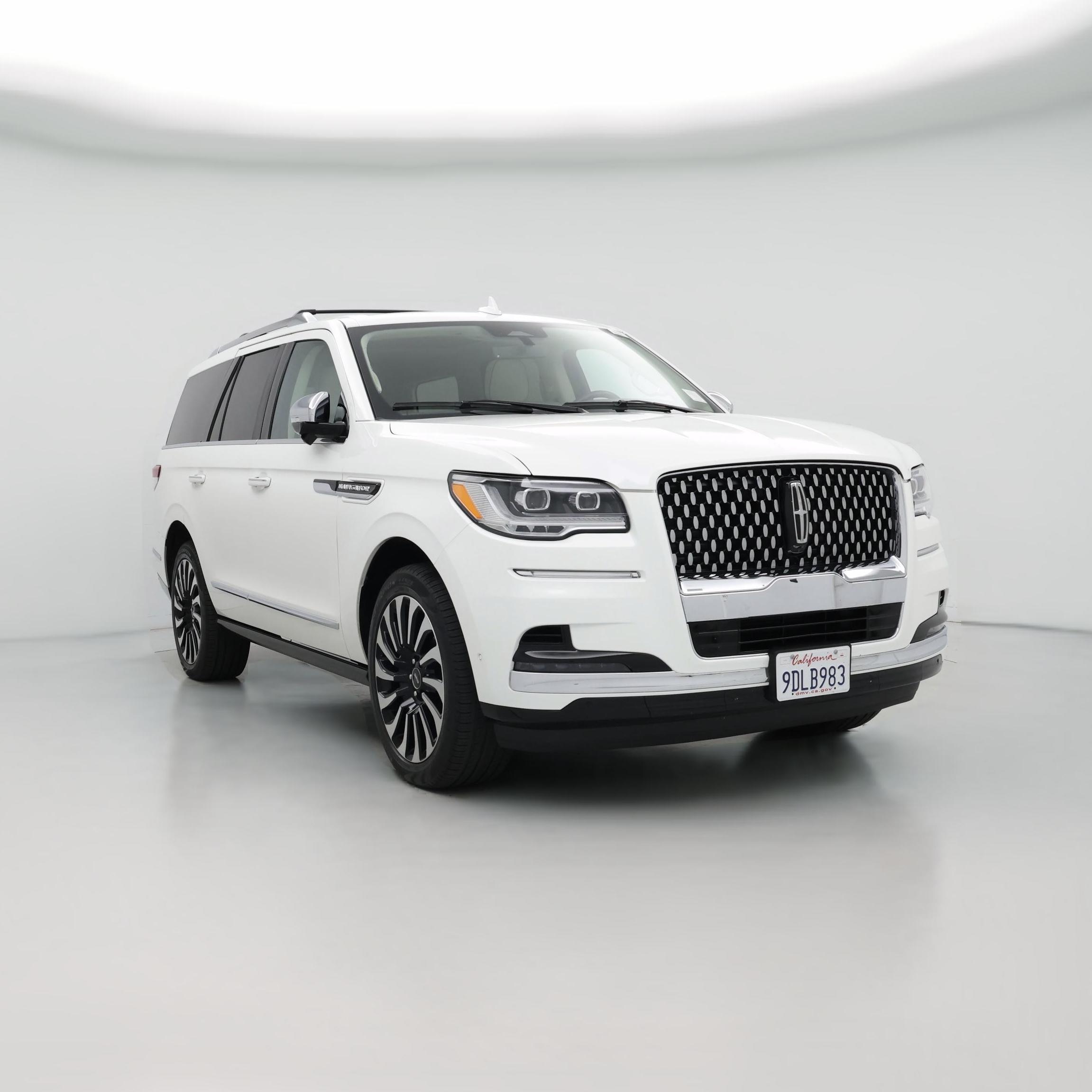 Thumbnail: 2022 Lincoln Navigator - 1