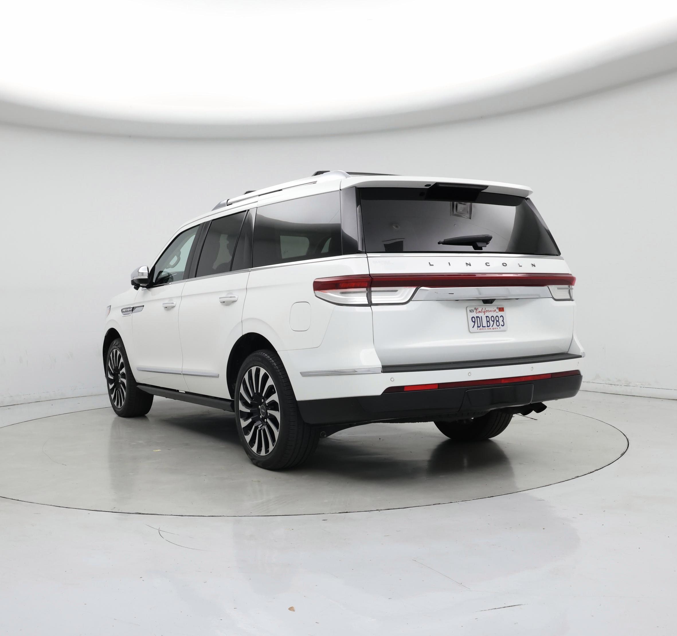 Thumbnail: 2022 Lincoln Navigator - 2