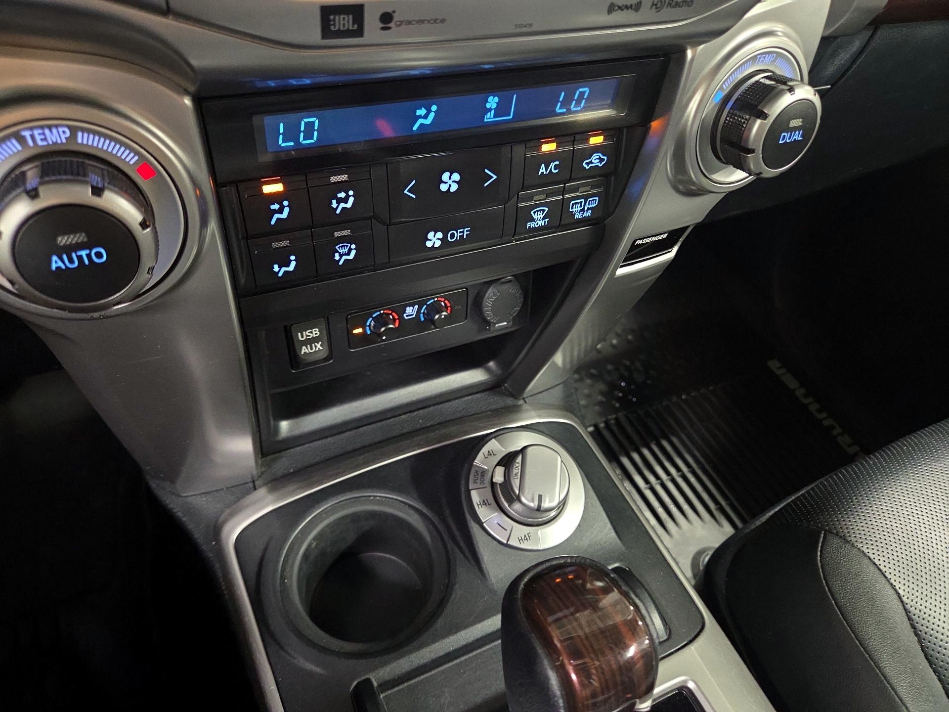 Thumbnail: 2019 Toyota 4Runner - 17