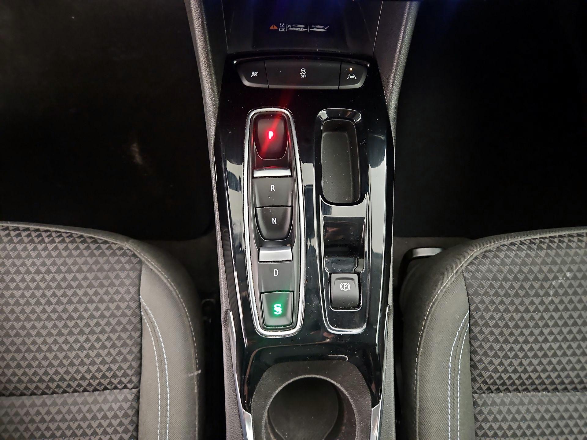Thumbnail: 2022 Chevrolet Bolt EUV - 18