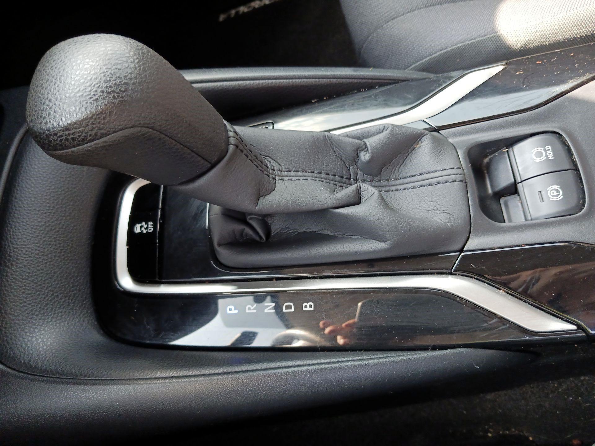 Thumbnail: 2021 Toyota Corolla - 15