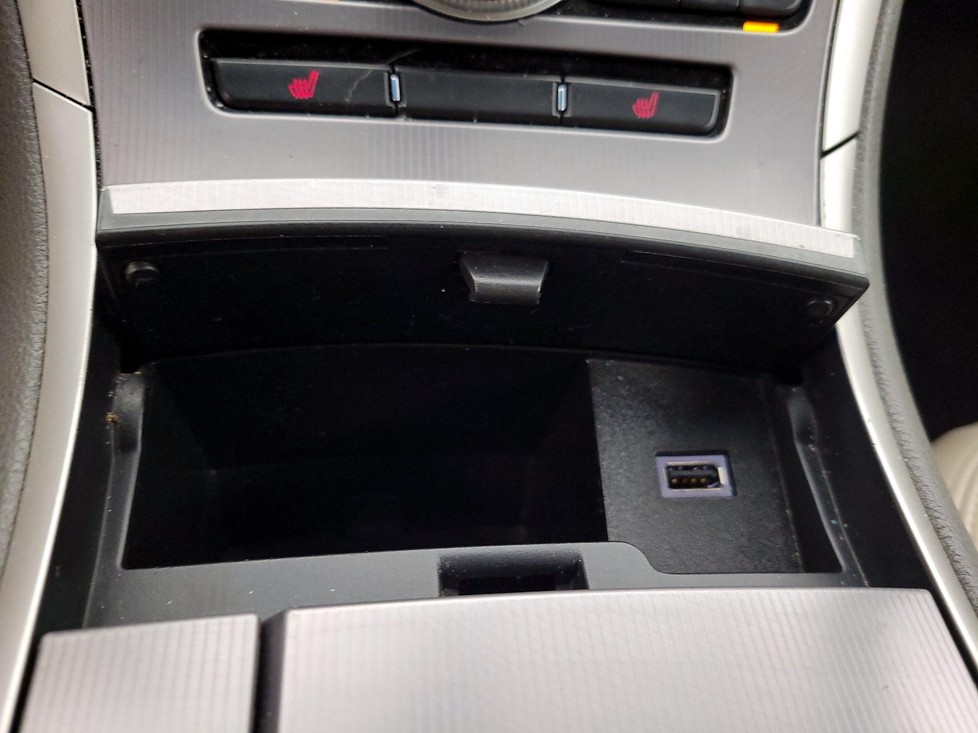 Thumbnail: 2017 Lincoln MKZ - 16