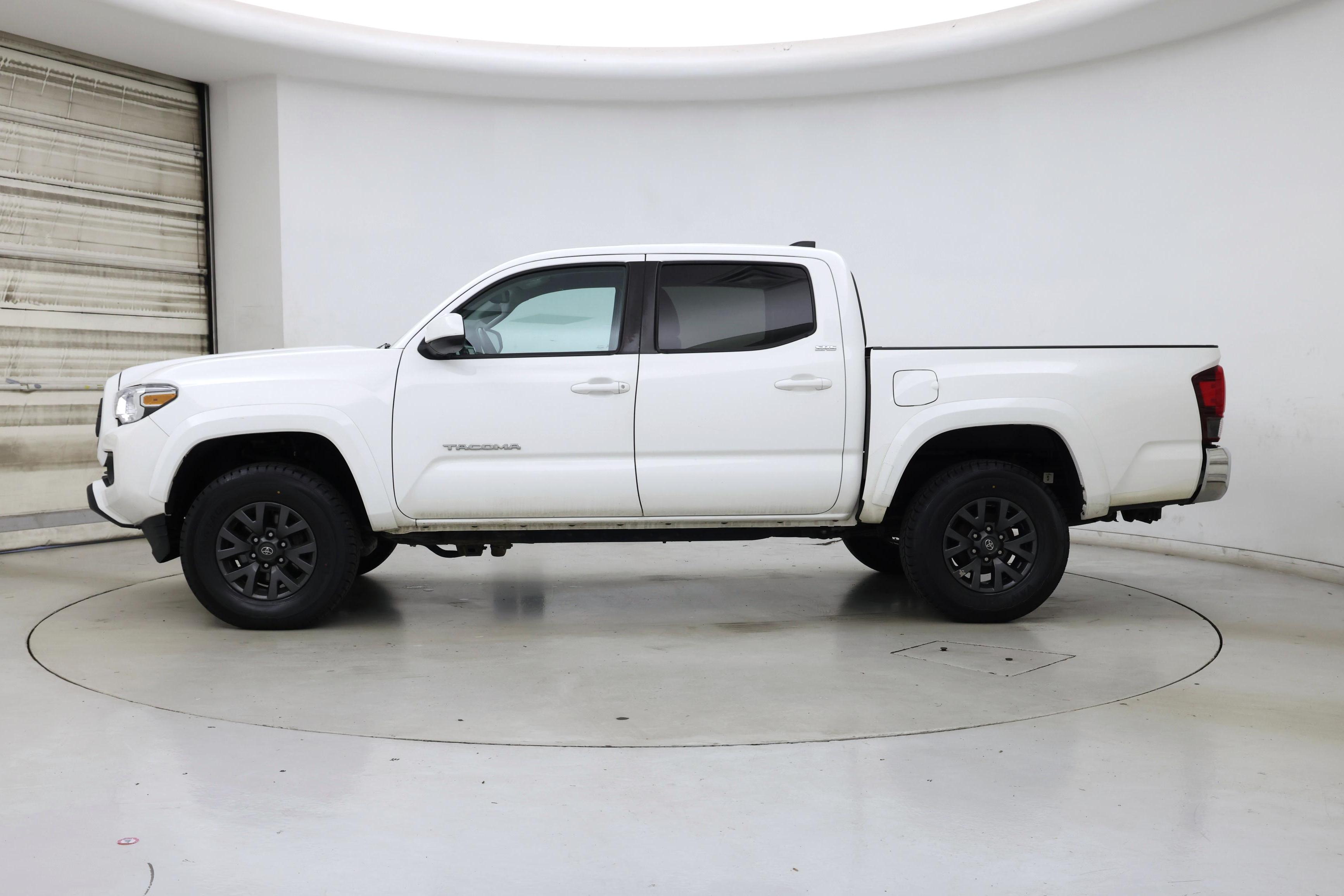 Thumbnail: 2023 Toyota Tacoma - 3