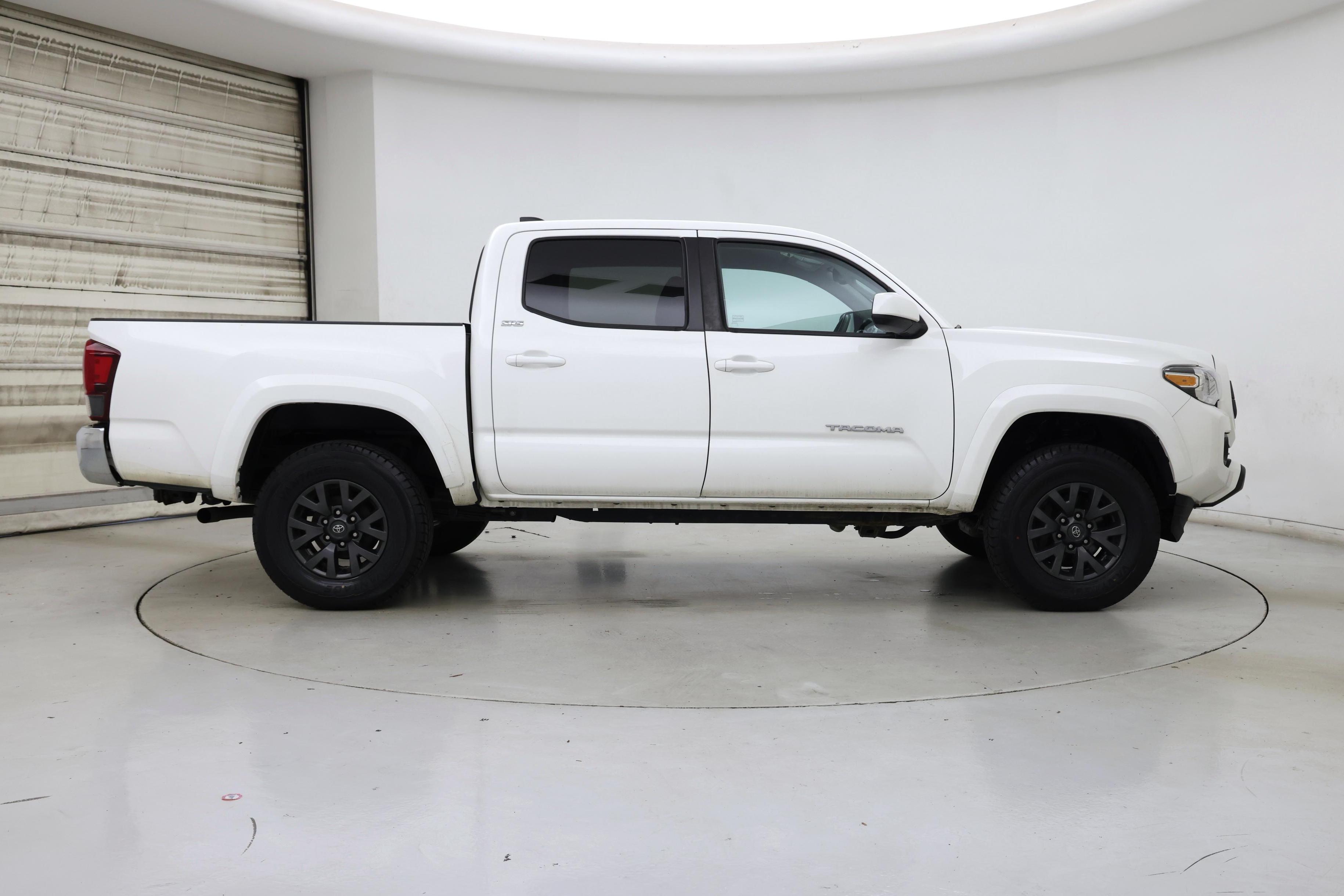 Thumbnail: 2023 Toyota Tacoma - 7