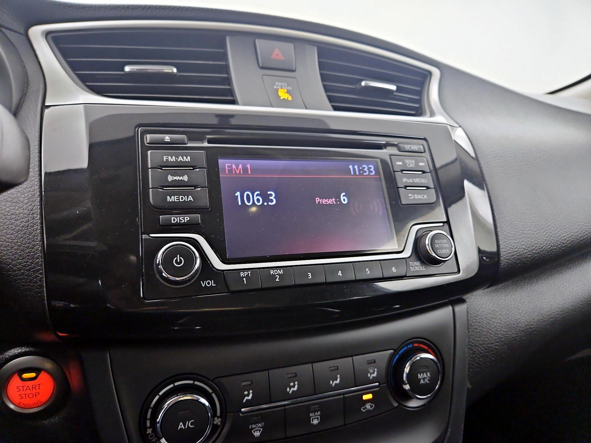 Thumbnail: 2017 Nissan Sentra - 13