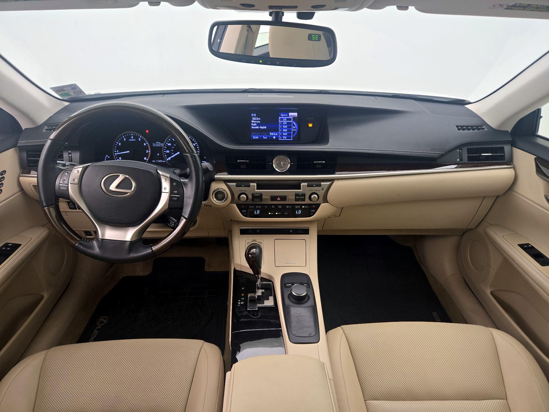Thumbnail: 2014 Lexus ES - 9