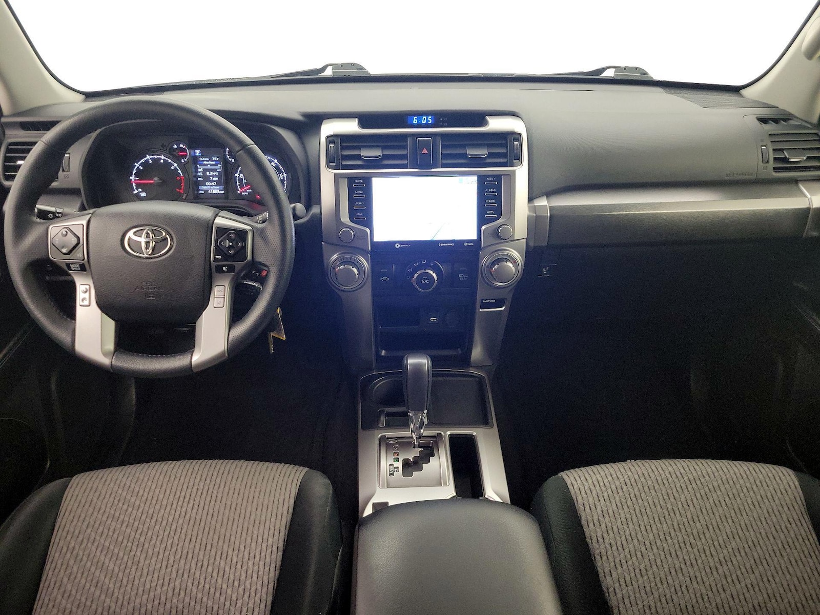 2020 Toyota 4Runner SR5, photo 10