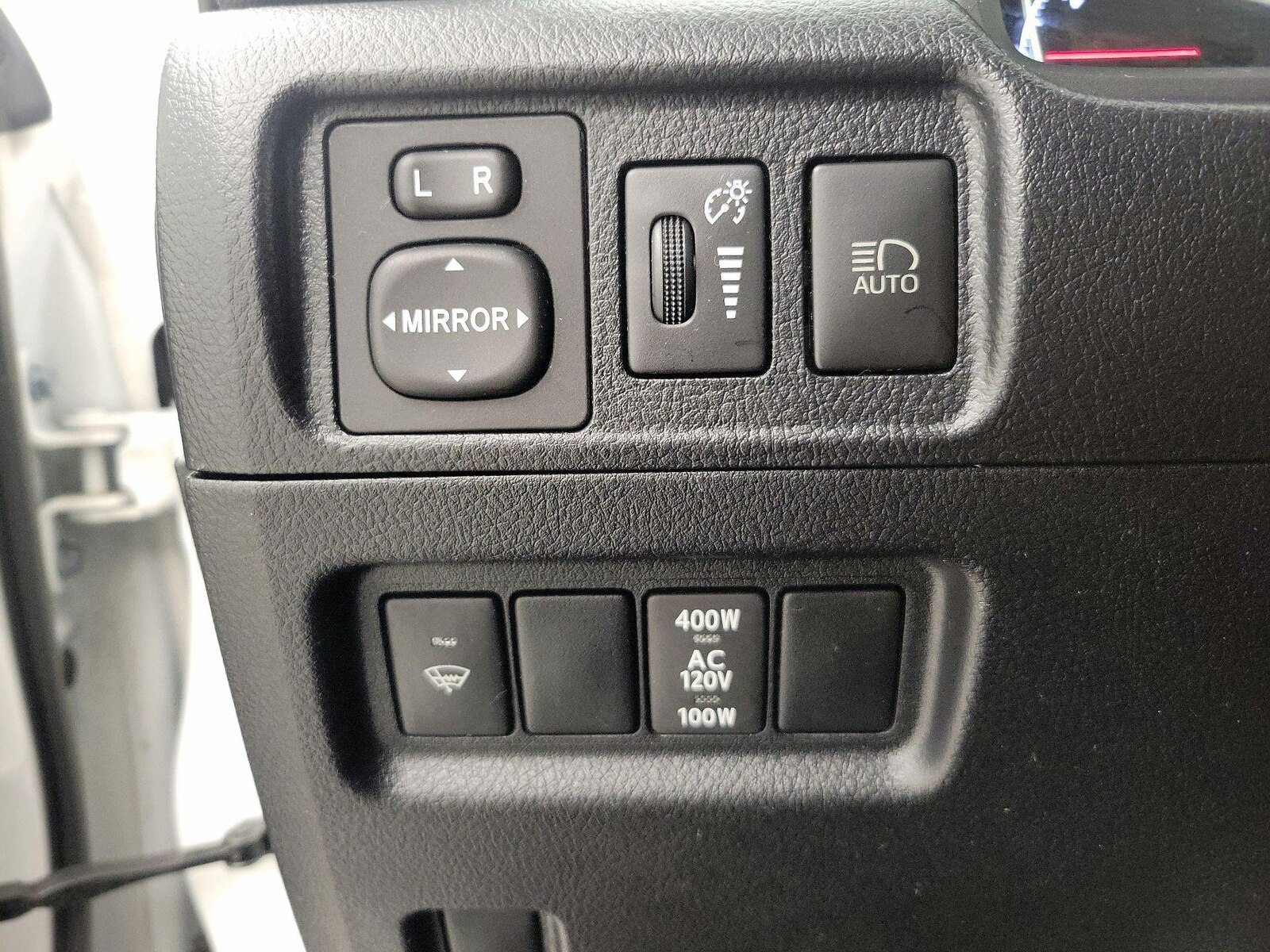 2020 Toyota 4Runner SR5, photo 14