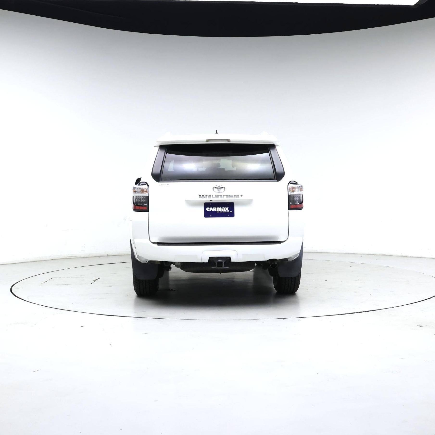 Thumbnail: 2016 Toyota 4Runner - 6