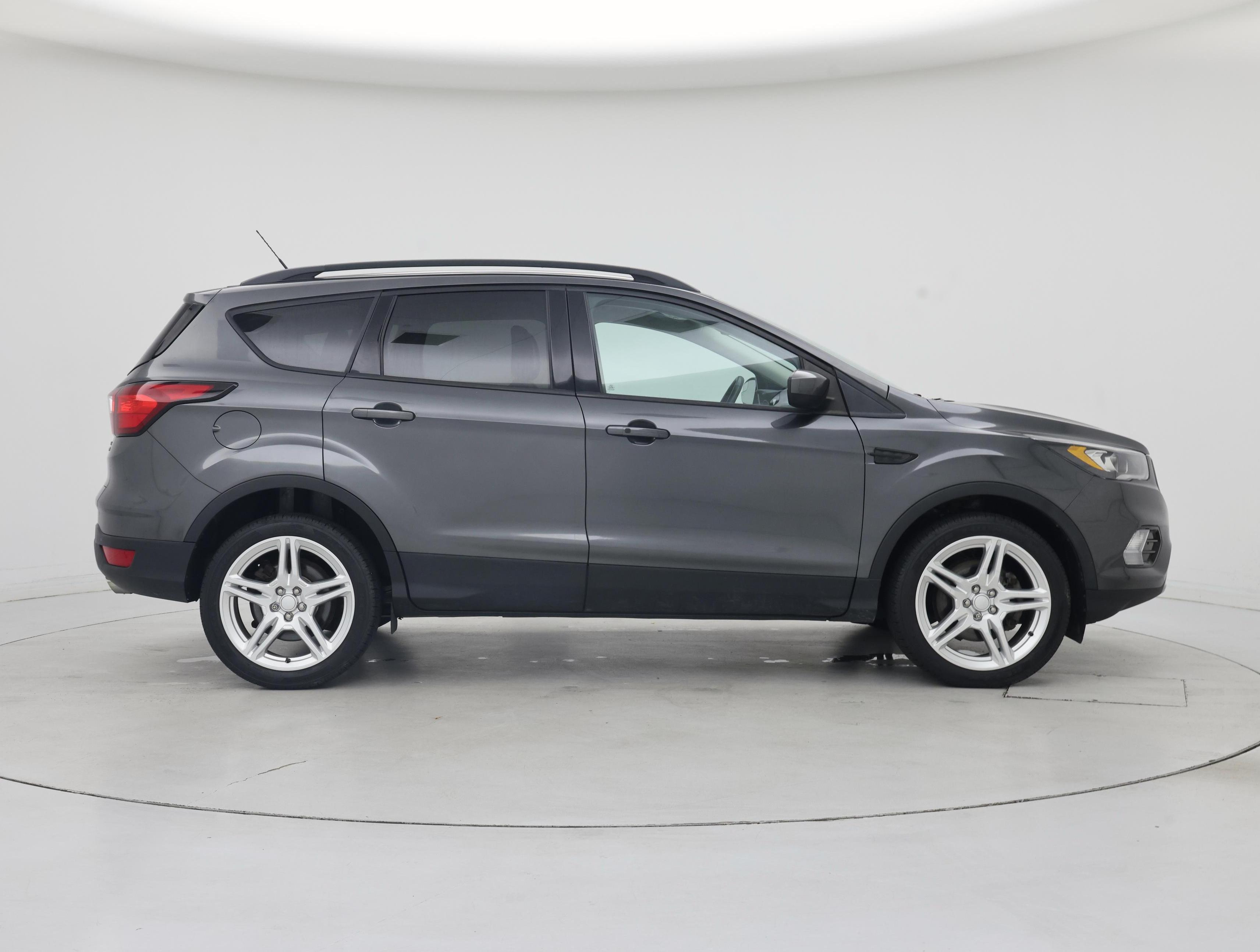 Thumbnail: 2019 Ford Escape - 7