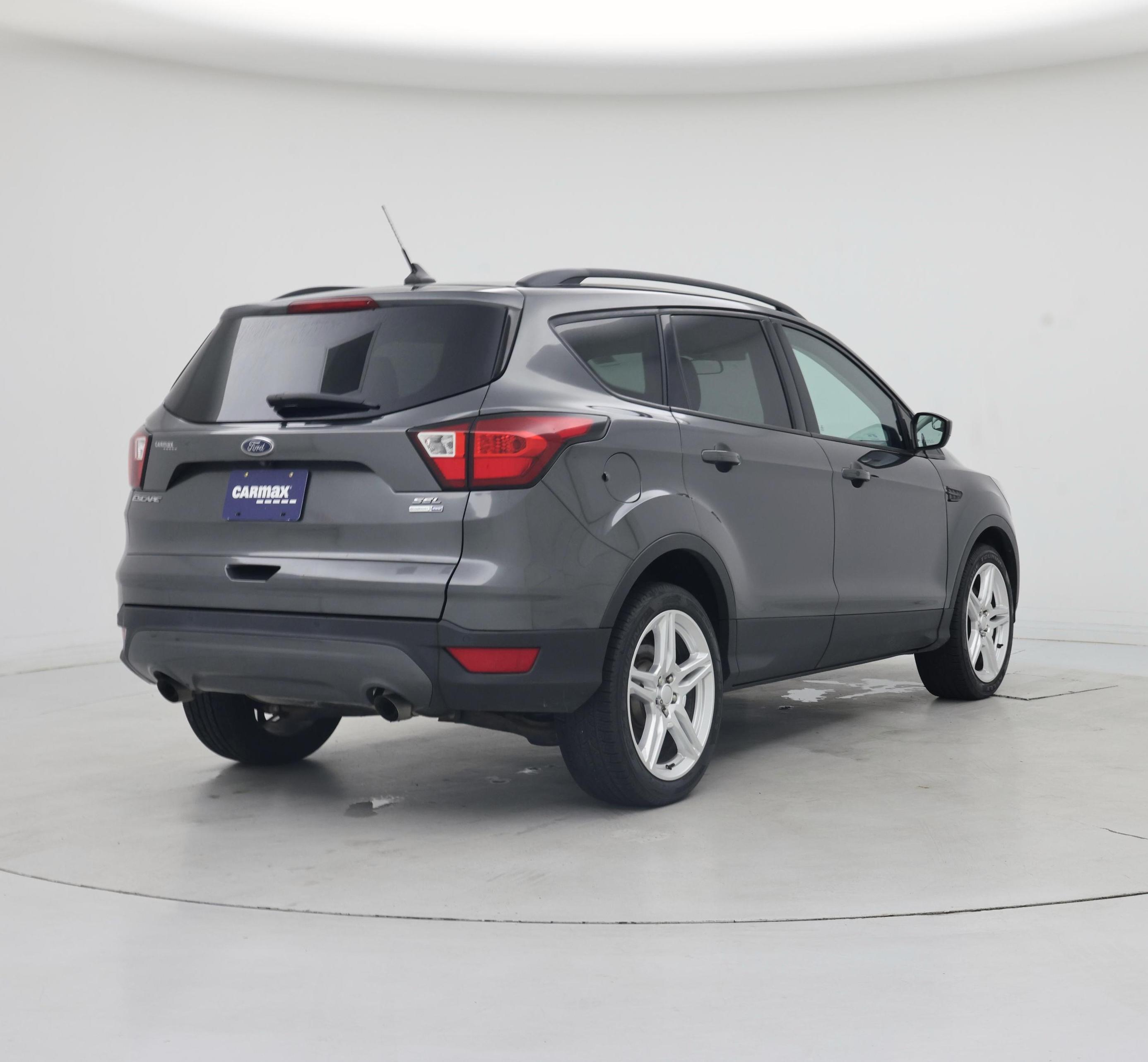 Thumbnail: 2019 Ford Escape - 8