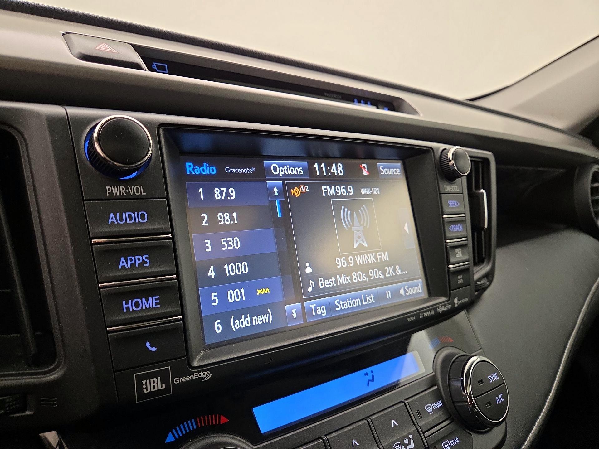 Thumbnail: 2017 Toyota RAV4 - 15