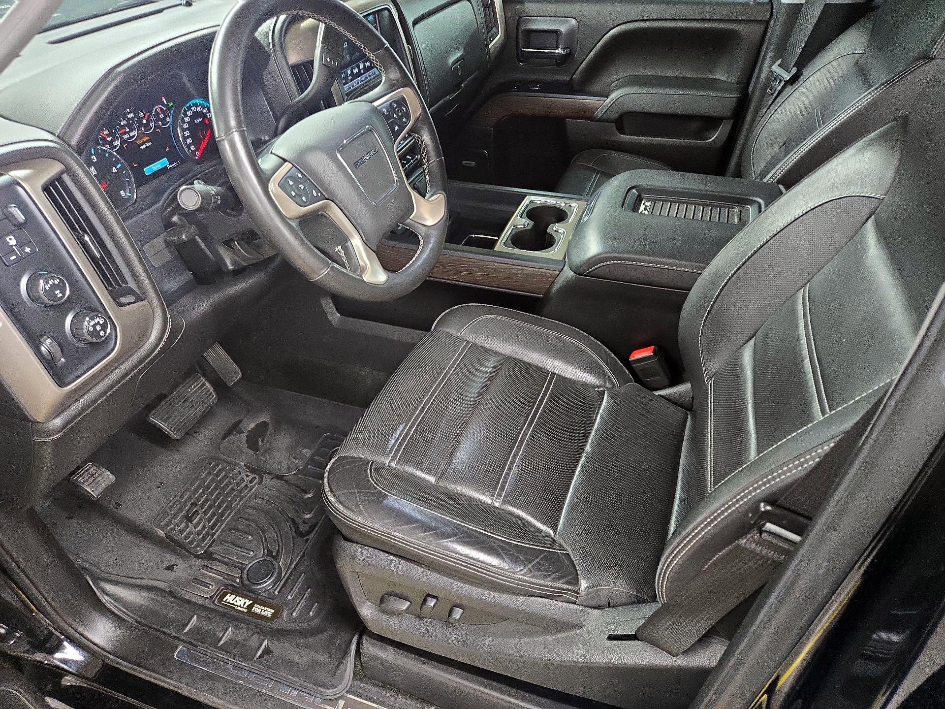 Thumbnail: 2017 GMC Sierra 2500 - 11