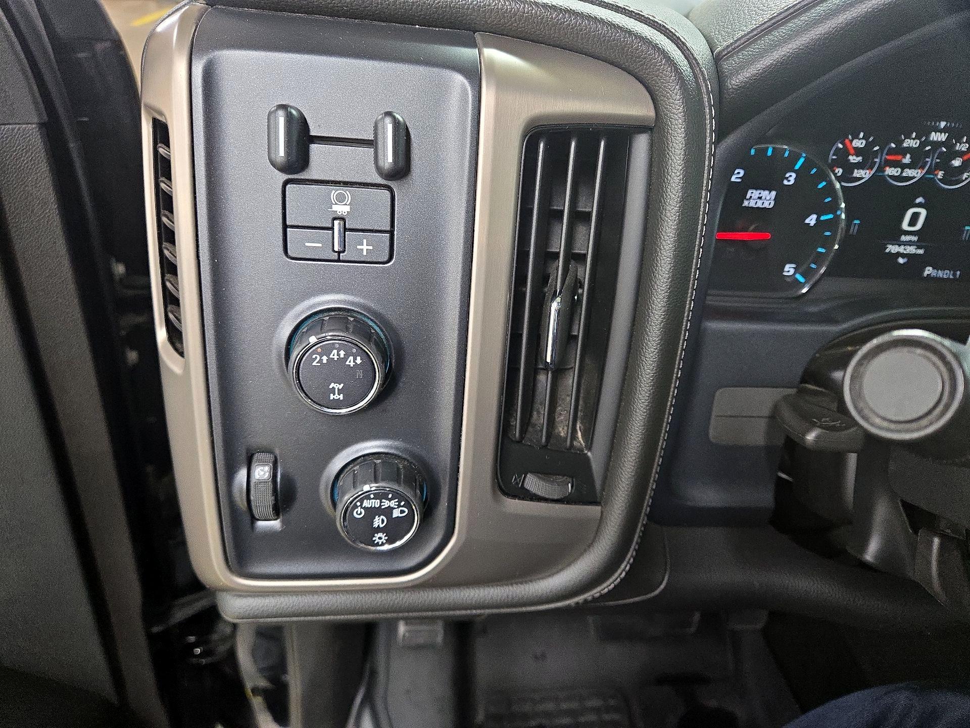 Thumbnail: 2017 GMC Sierra 2500 - 13