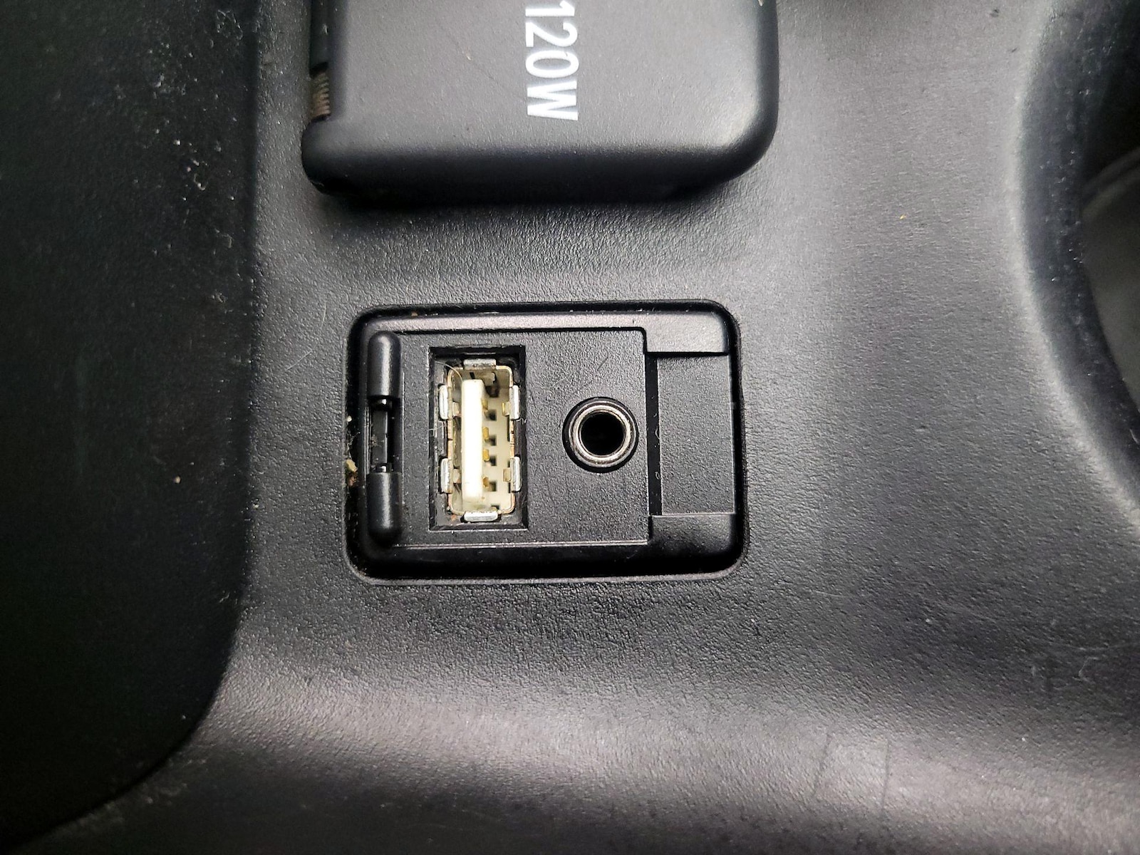 2016 Toyota Prius Two - Photo 19