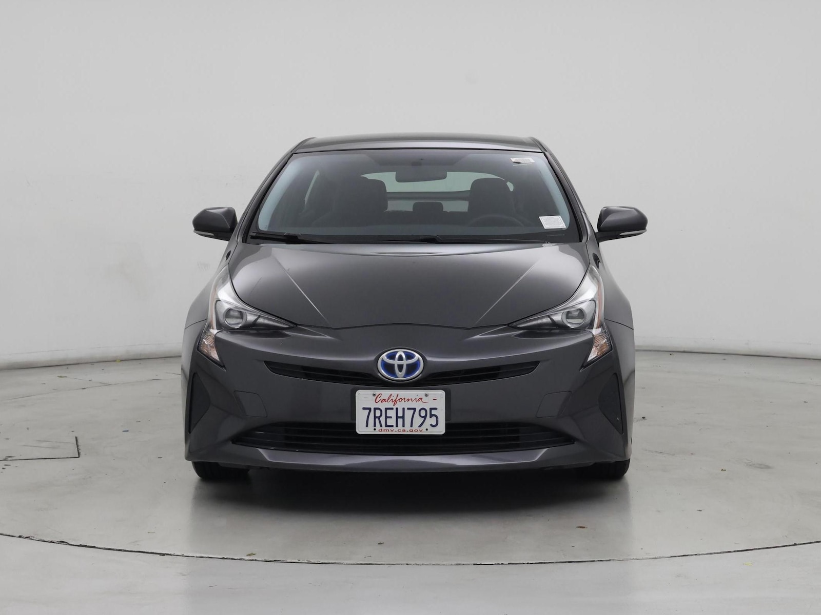 2016 Toyota Prius Two - Photo 6