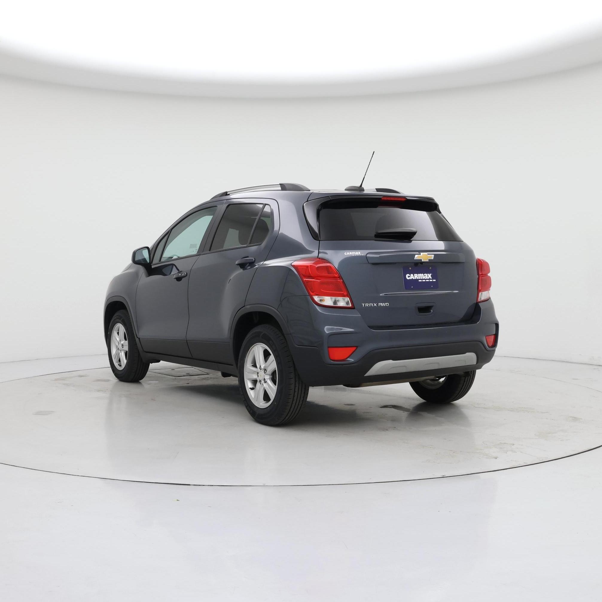 Thumbnail: 2022 Chevrolet Trax - 2