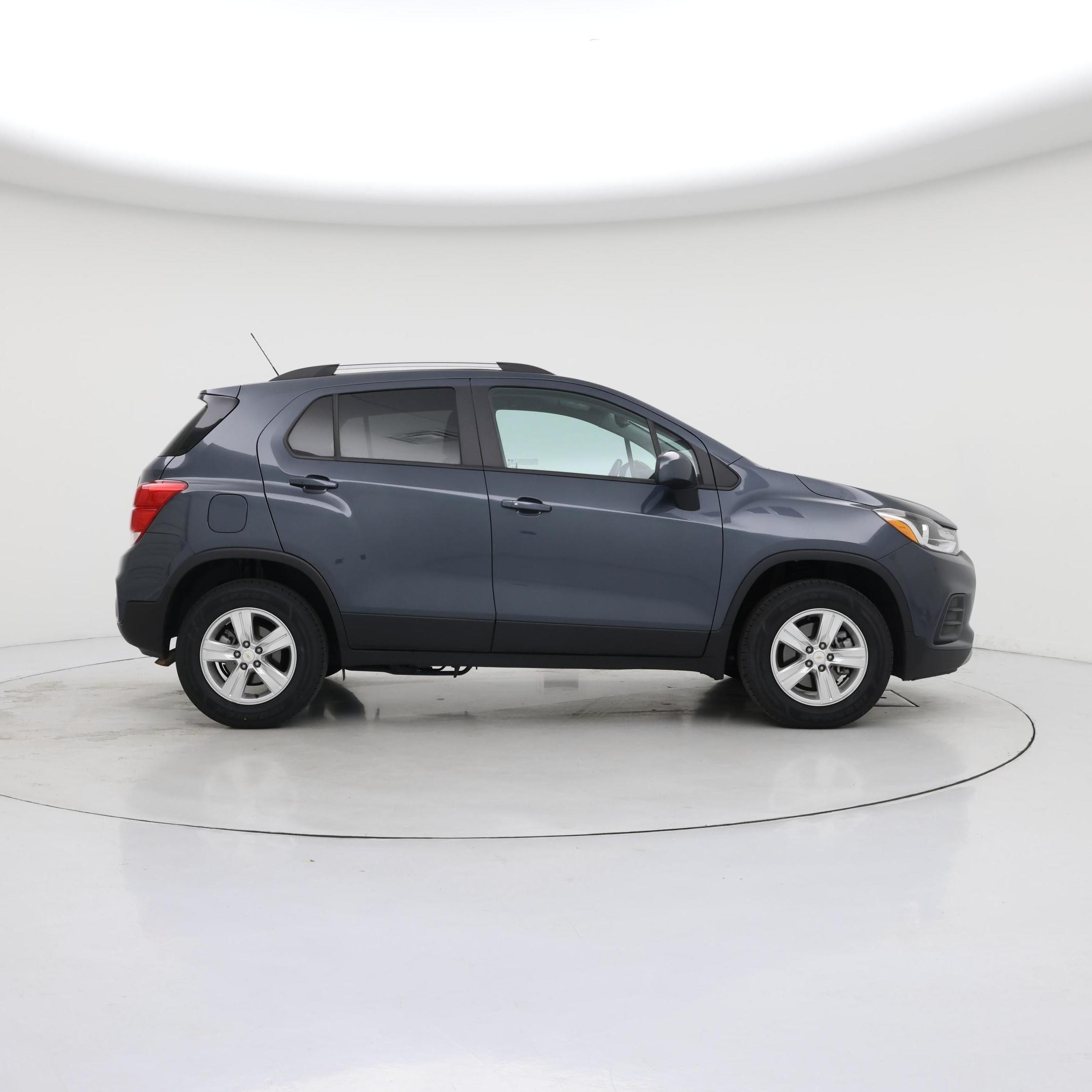 Thumbnail: 2022 Chevrolet Trax - 7