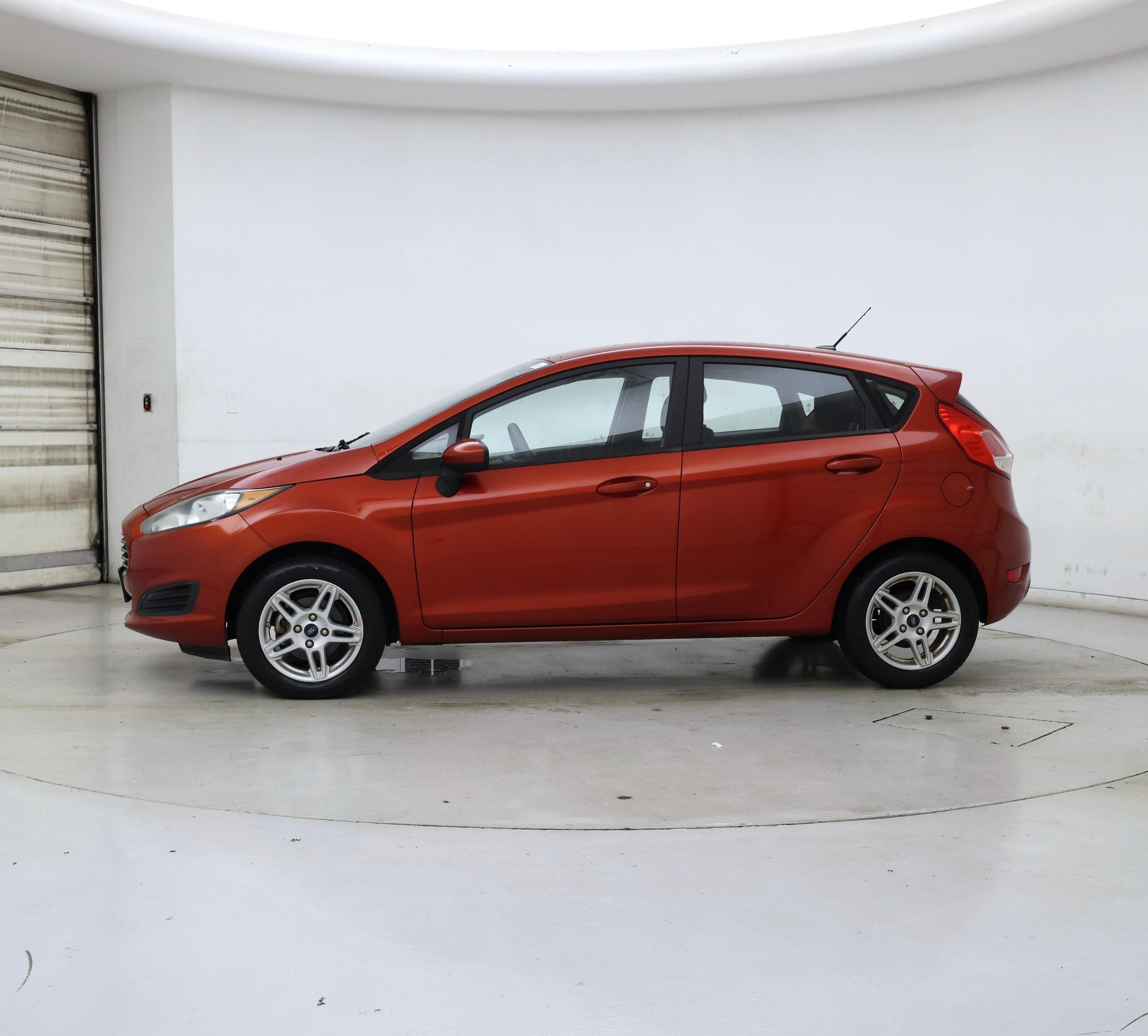 Thumbnail: 2018 Ford Fiesta - 3