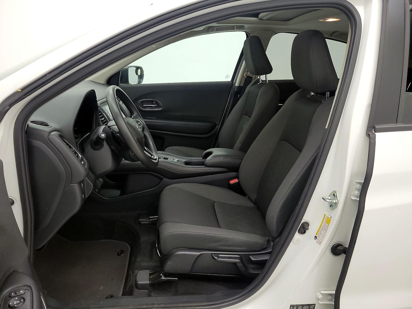 2021 Honda HR-V EX - Photo 12