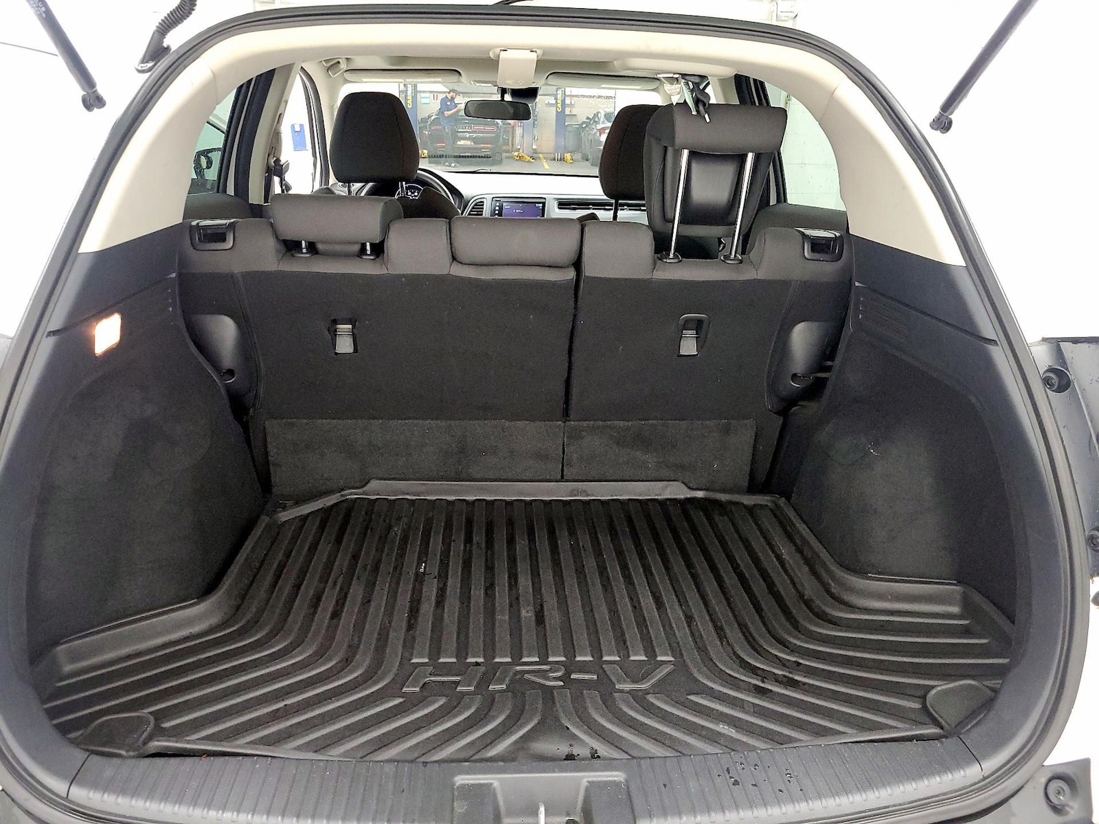2021 Honda HR-V EX - Photo 22