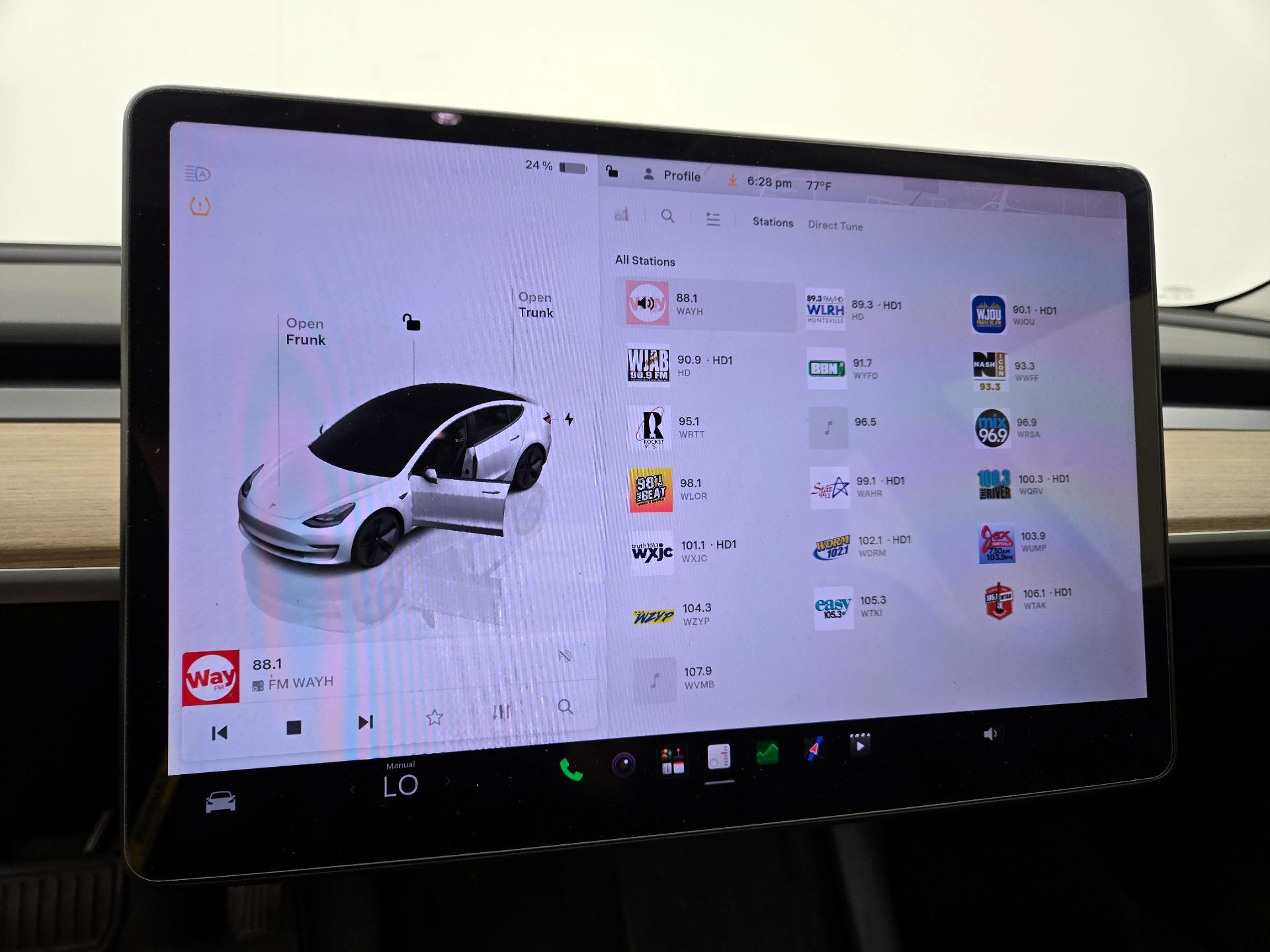 Thumbnail: 2023 Tesla Model 3 - 15