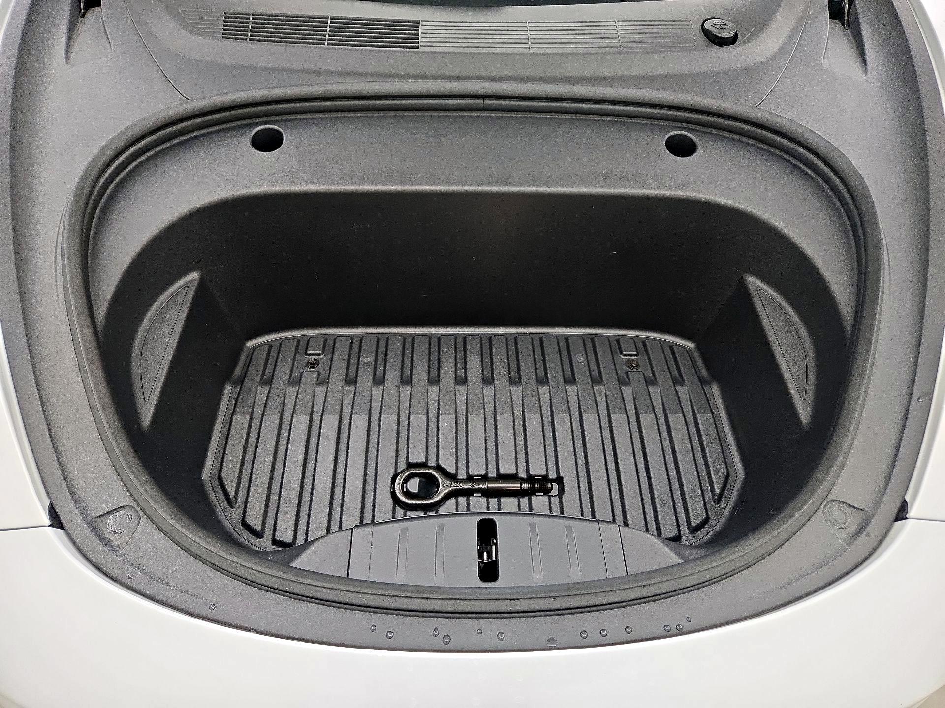 Thumbnail: 2023 Tesla Model 3 - 20