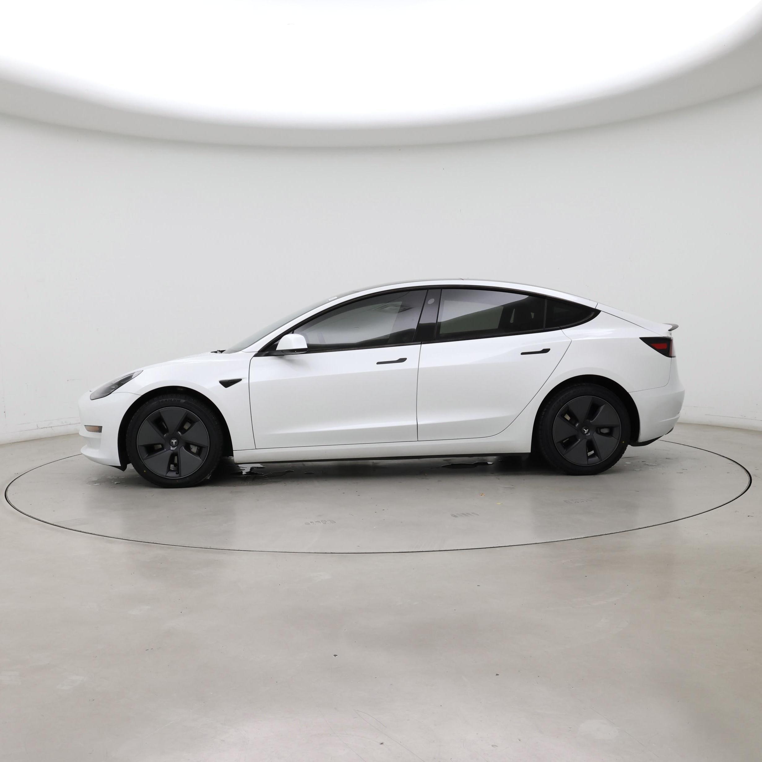Thumbnail: 2023 Tesla Model 3 - 3