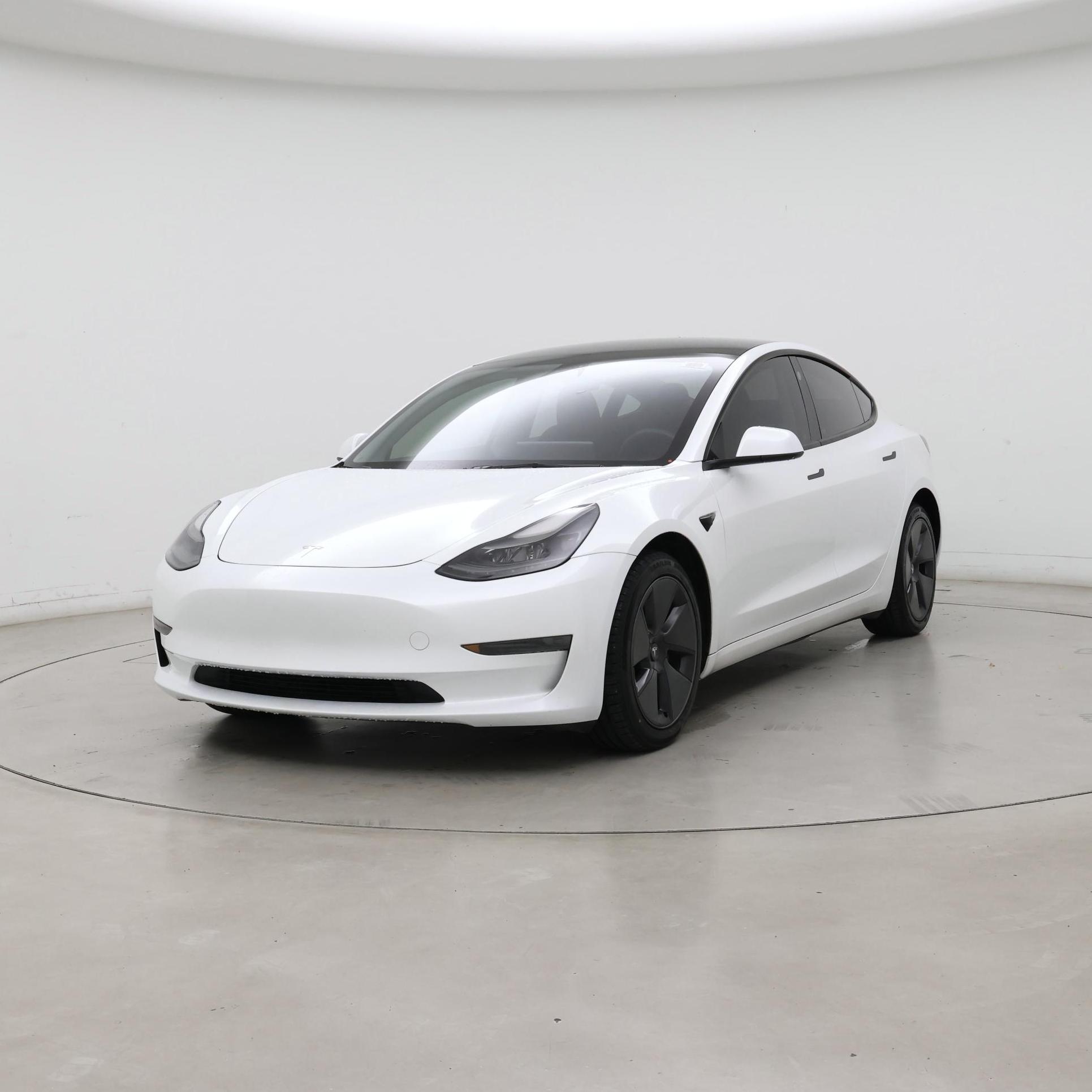 Thumbnail: 2023 Tesla Model 3 - 4