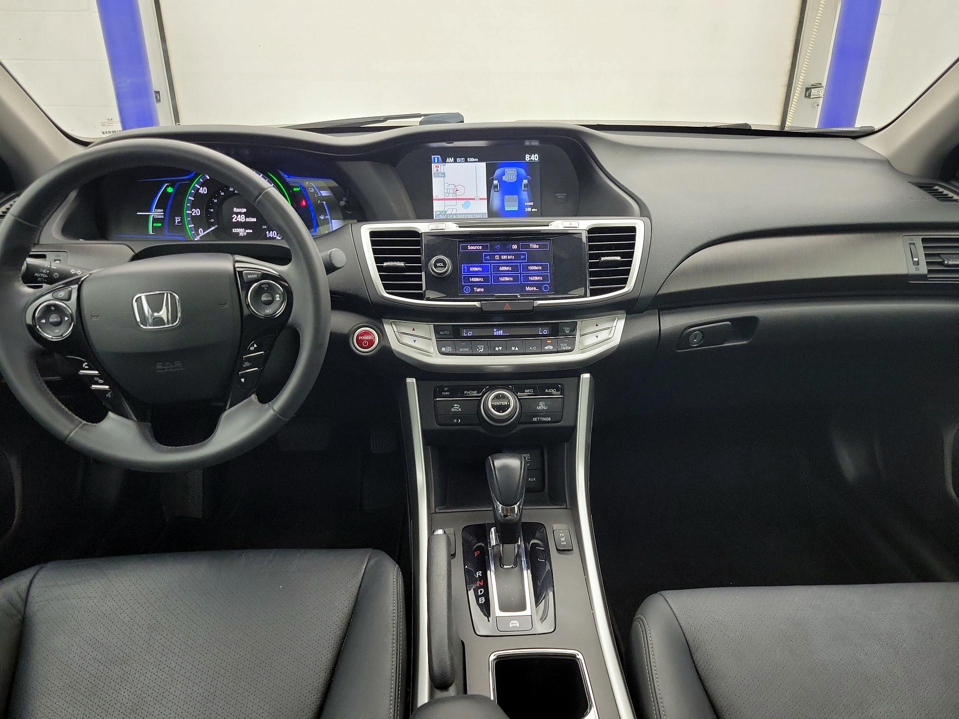 Thumbnail: 2015 Honda Accord - 9